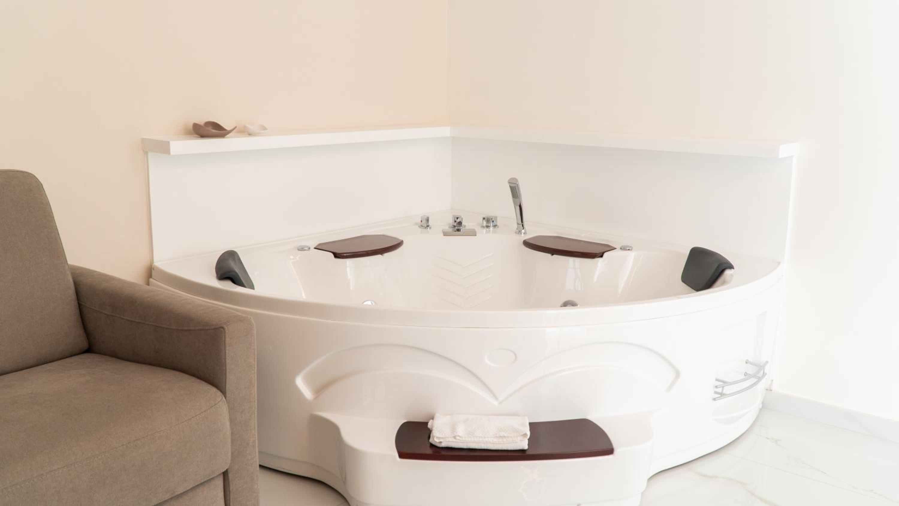 Deluxe Suite photo 1