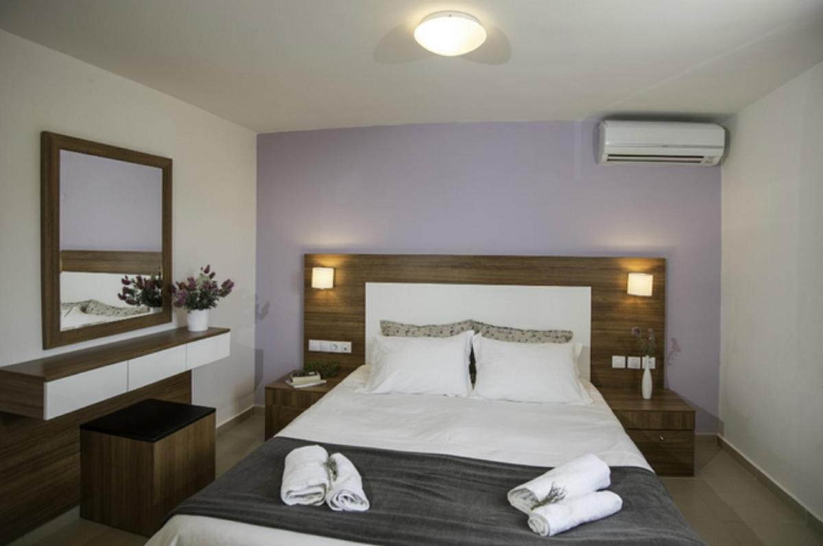 Villa - Beach Front photo 3