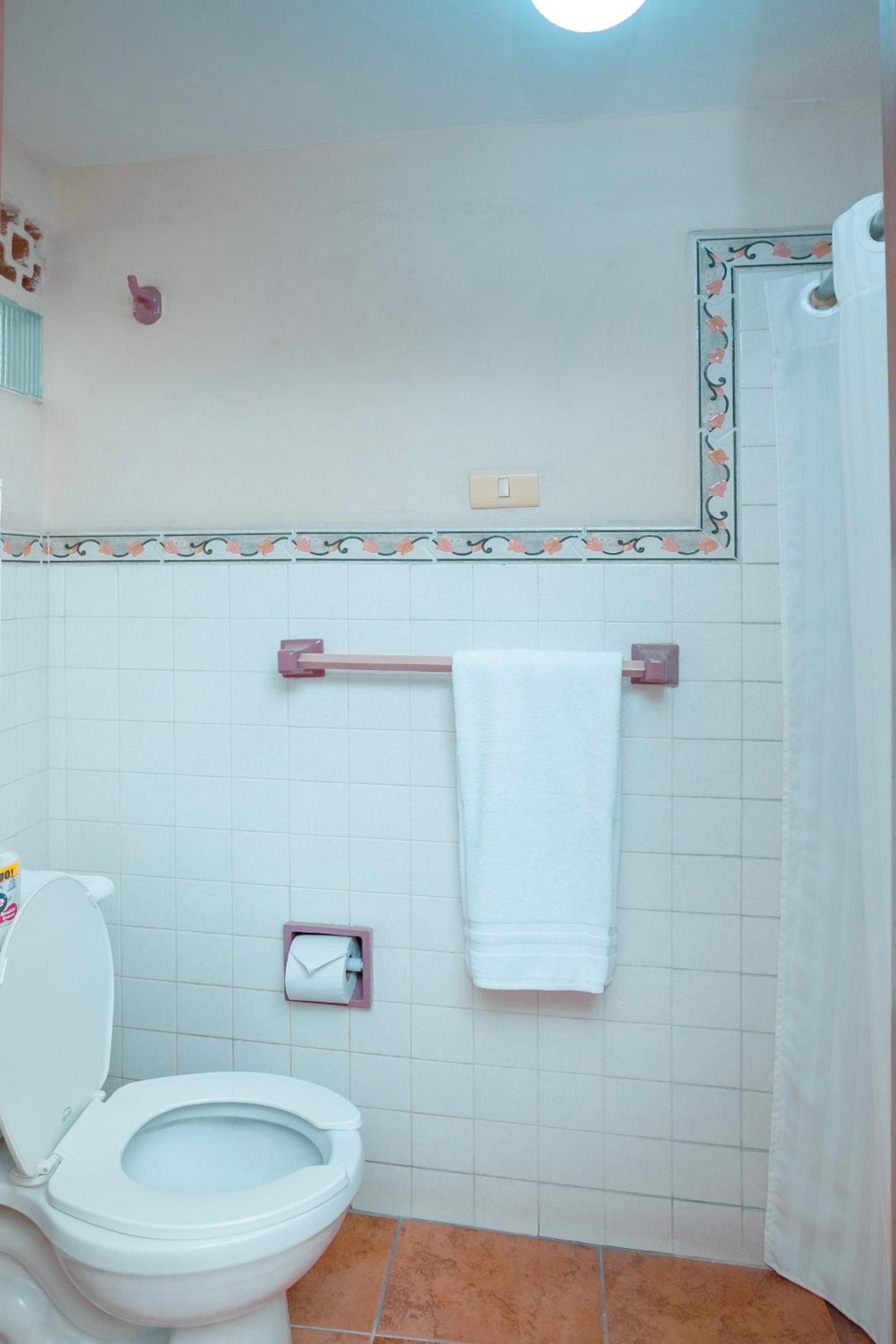 Double or Twin Room - Photo 1