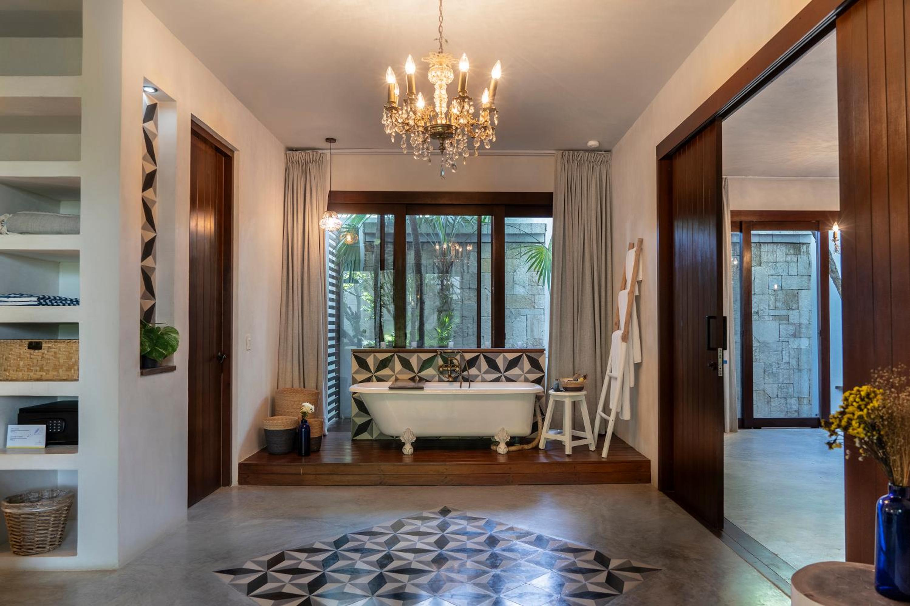 Ground Floor Master Suite thumbnail 6