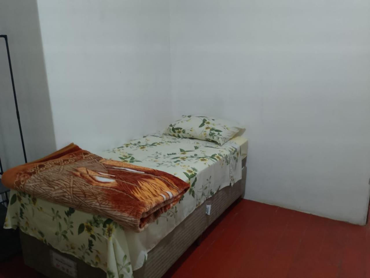 Mixed Dormitory Room