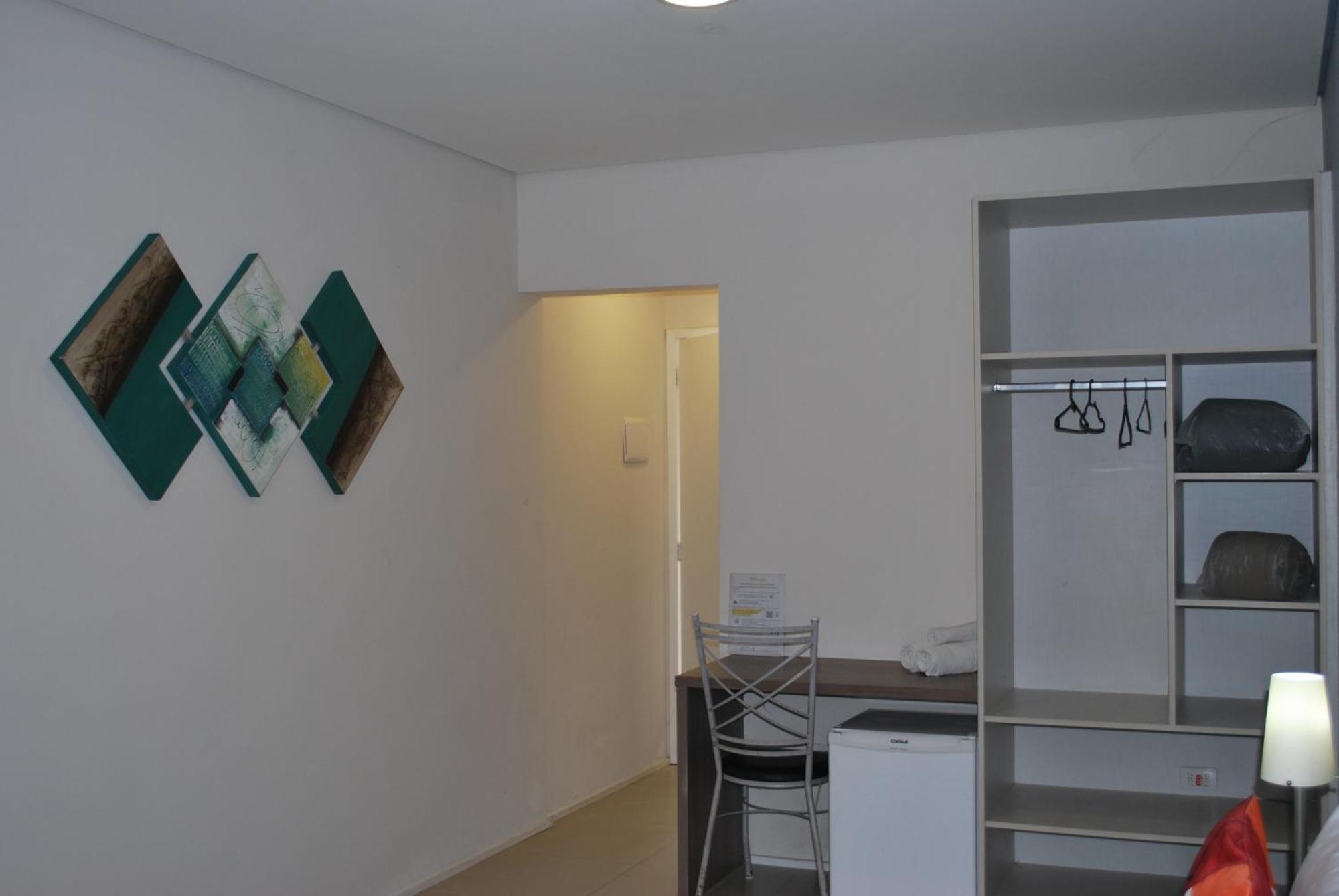 Queen Room - Photo 4