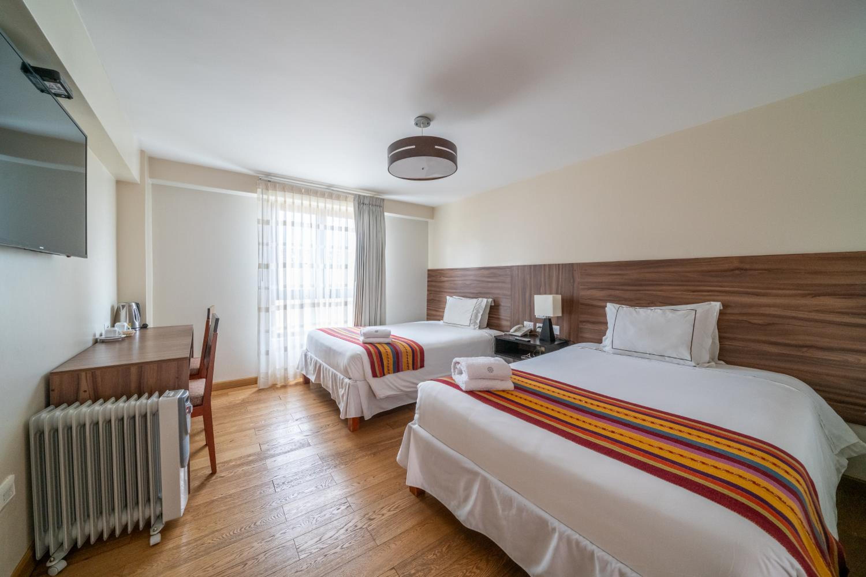Standard Double or Twin Room - Photo 4