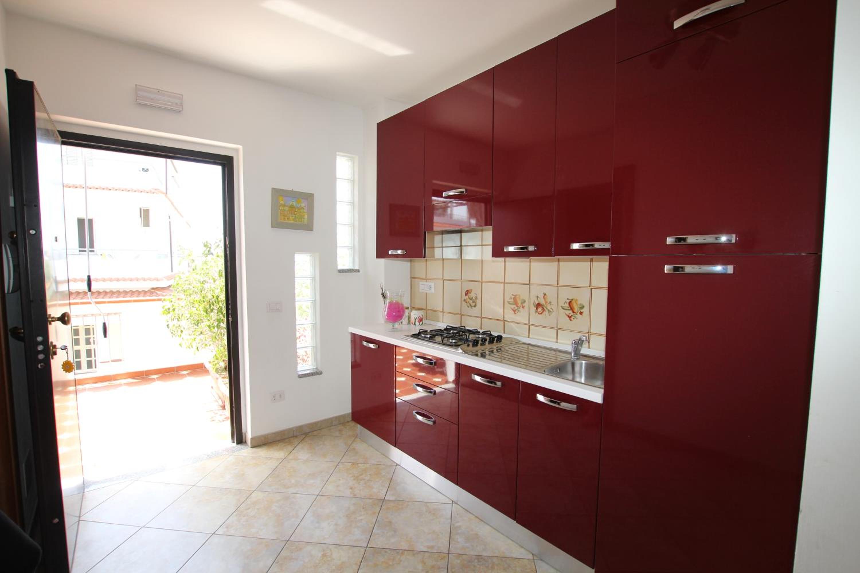 Apartment with Sea View - Photo 36
