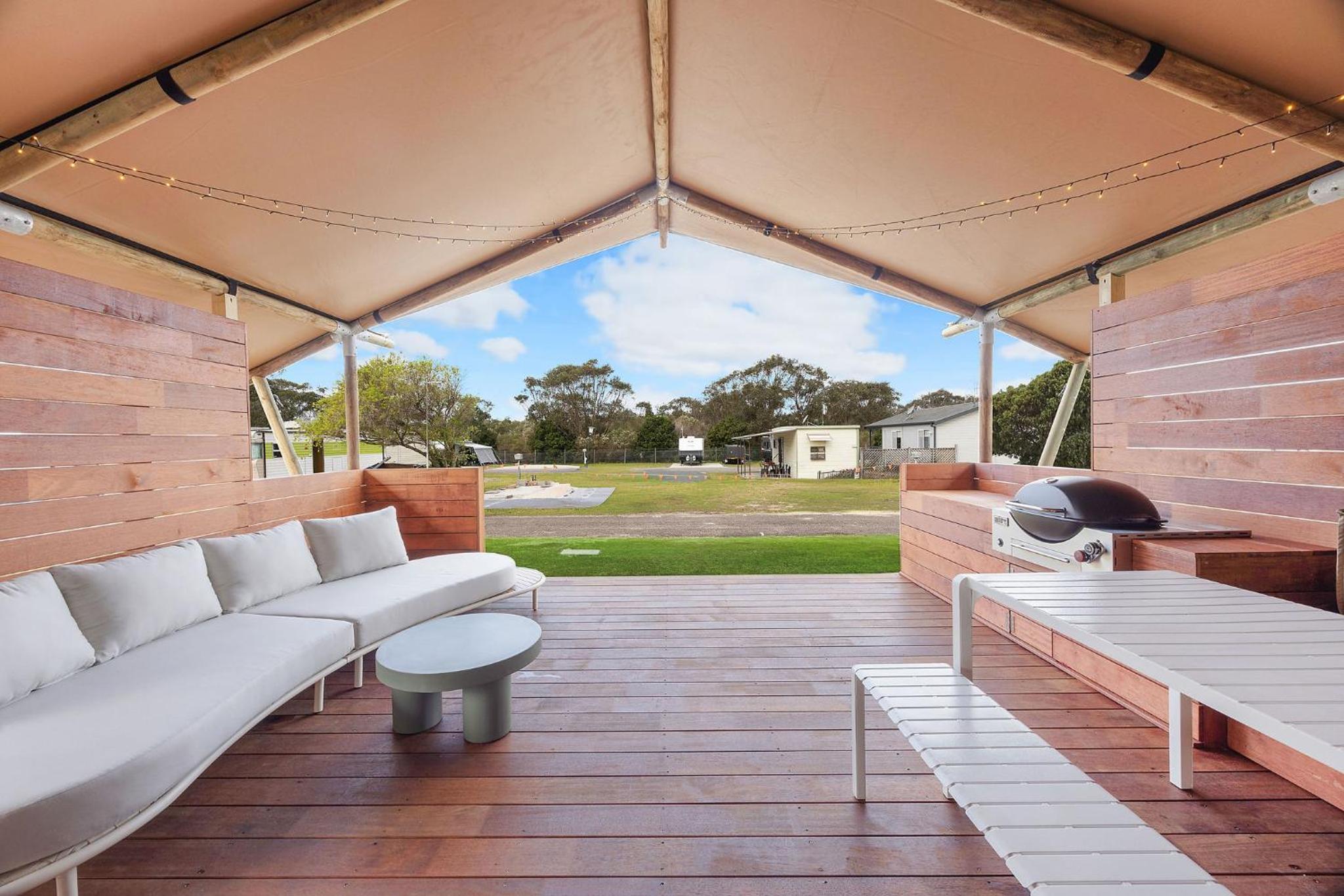 Superior Safari Tent – Sleeps 4 photo 3
