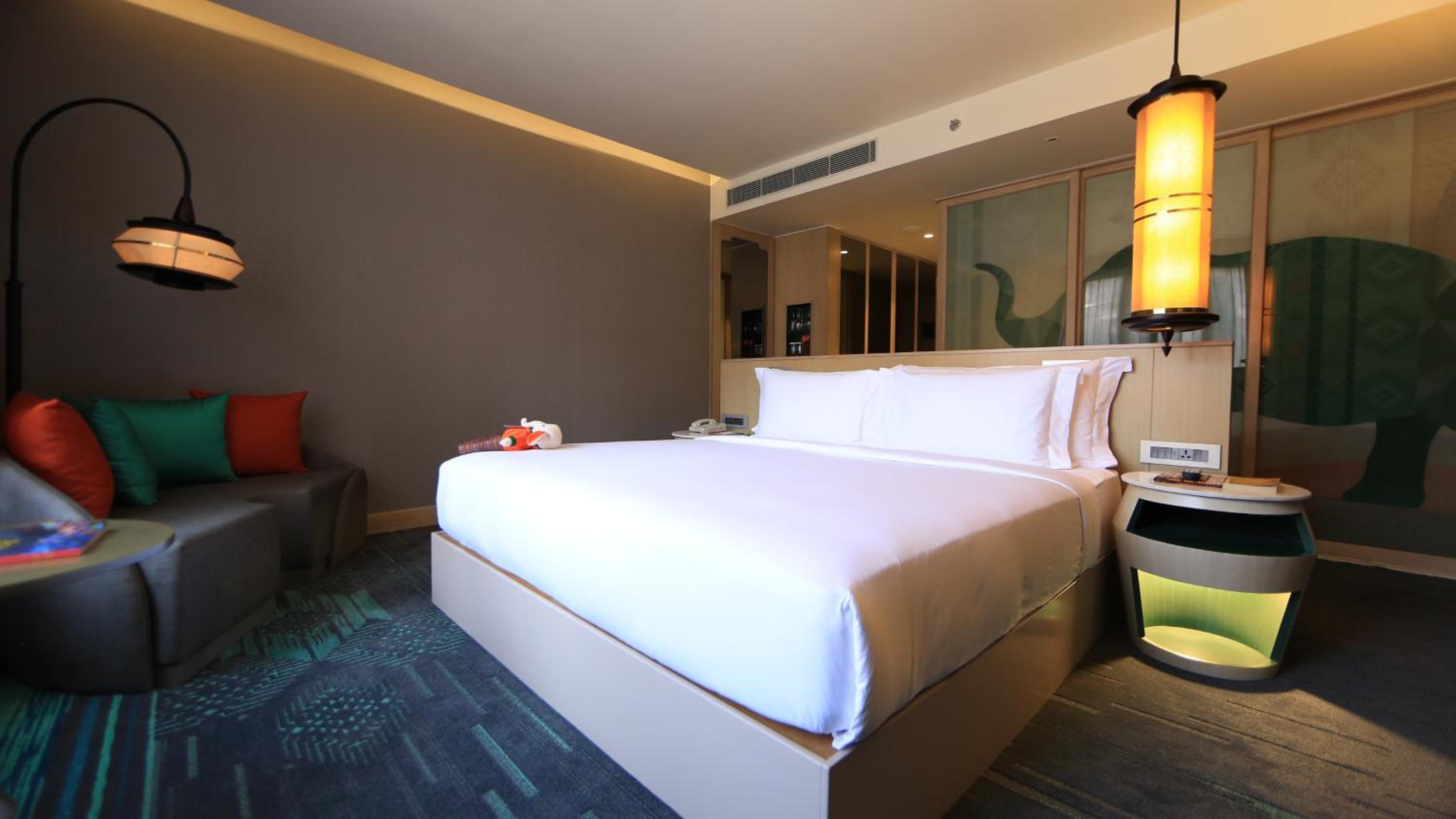 Premium King Room