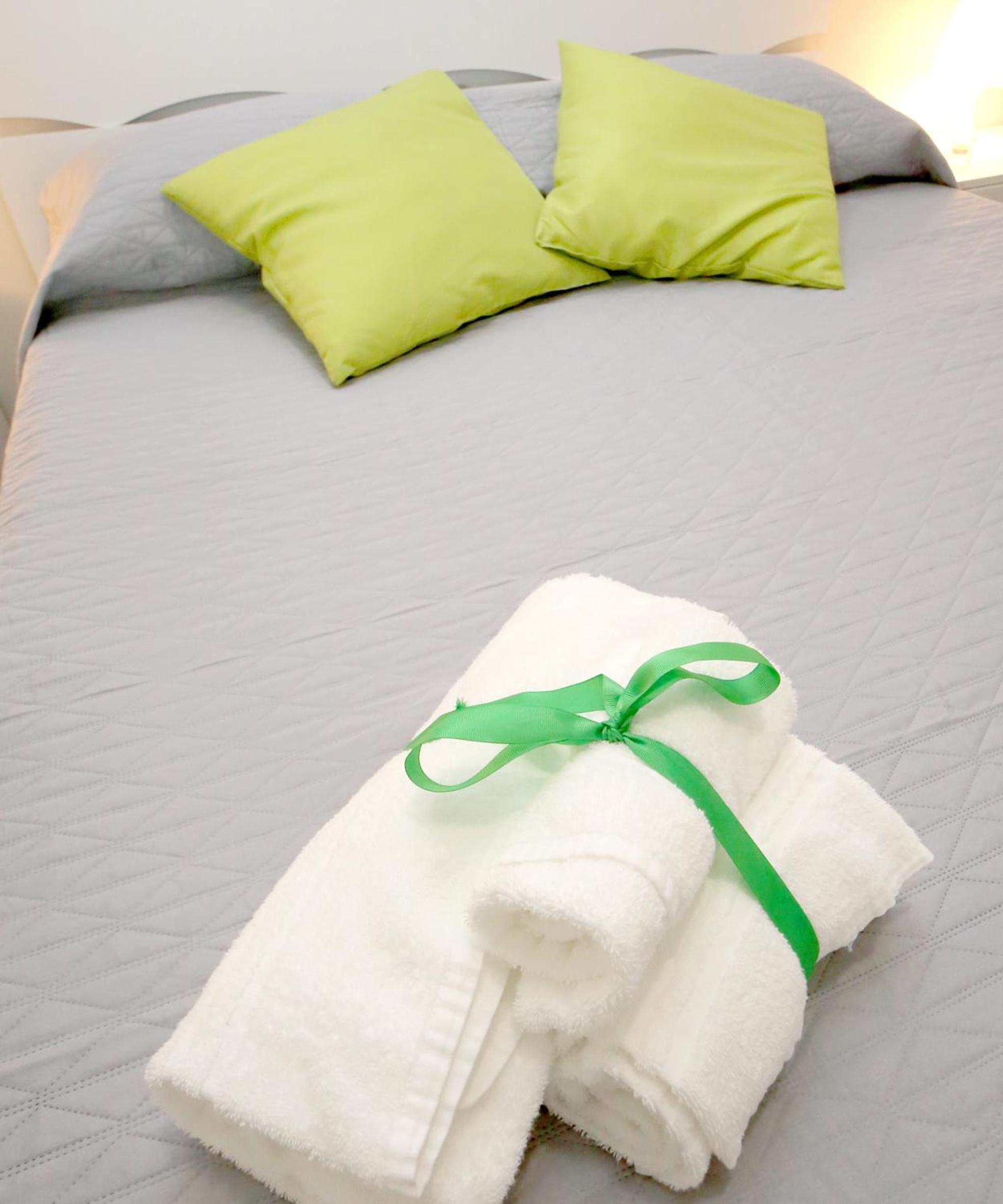 Quadruple Room with Private Bathroom