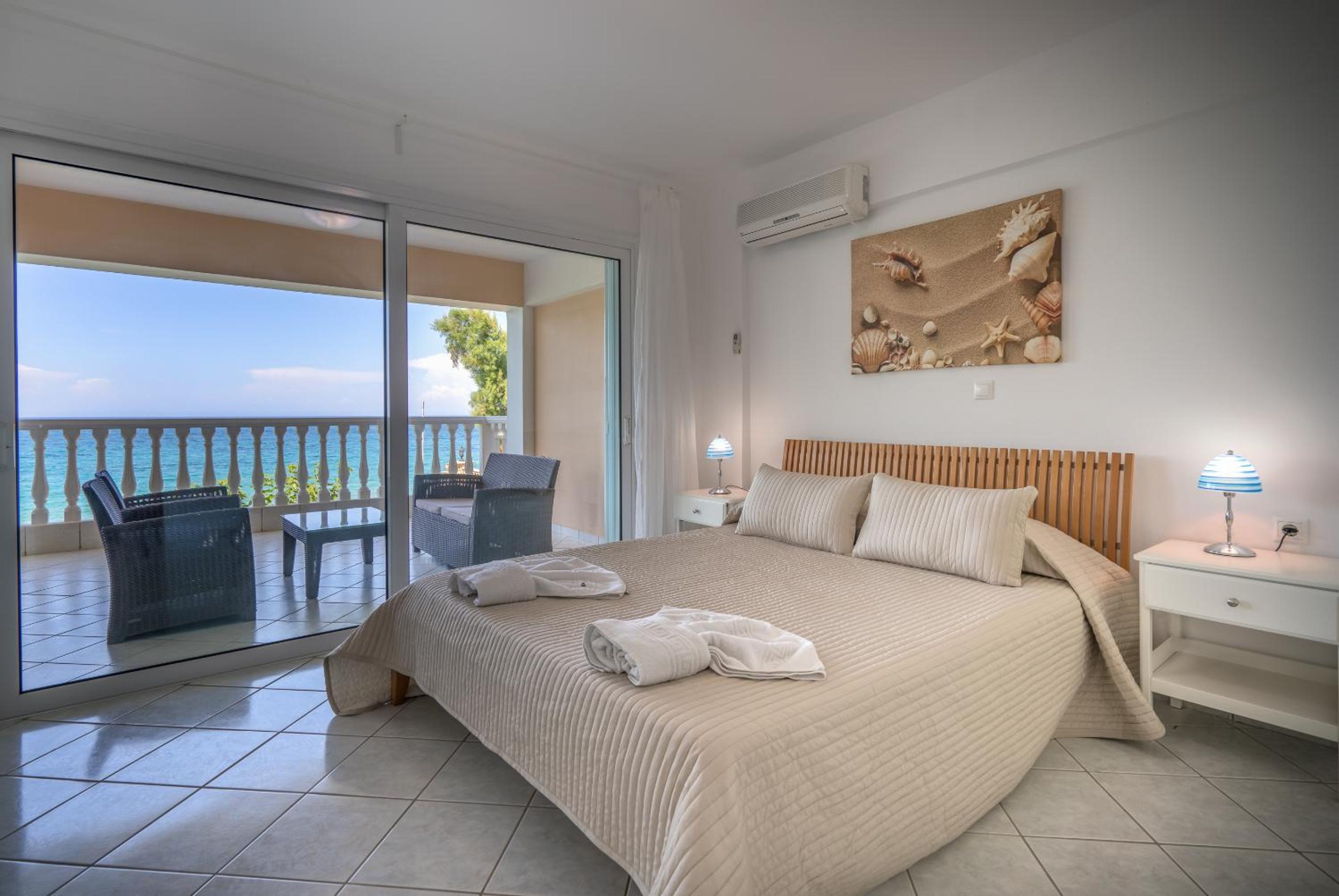 One-Bedroom Apartment with Sea View