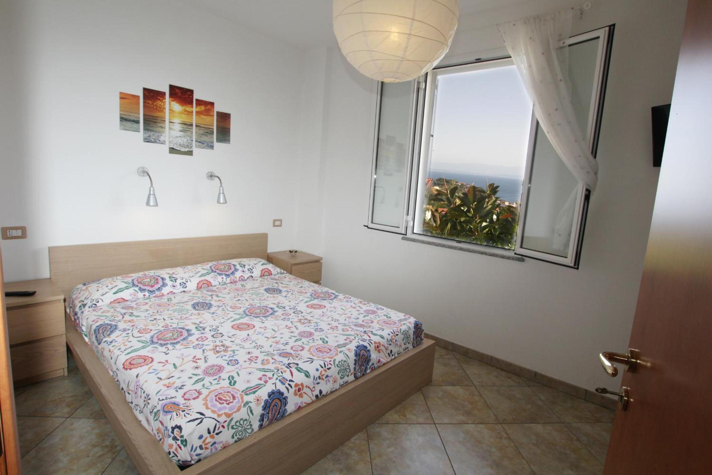 Apartment with Sea View - Photo 31