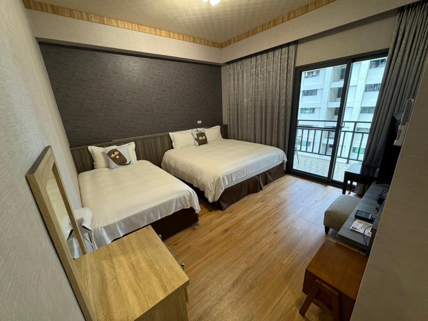 Twin Room with Balcony photo 1