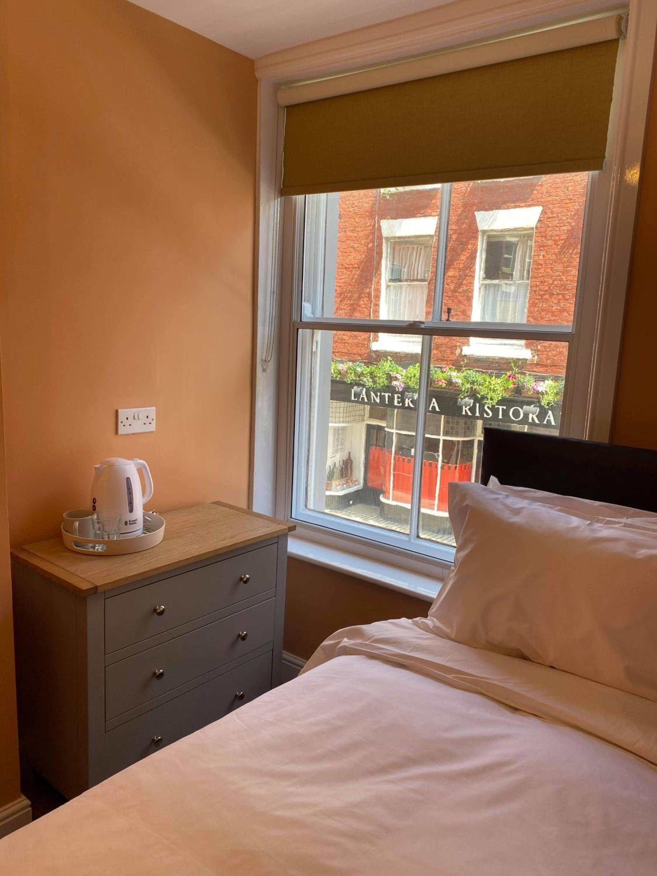 Single Room with Private Bathroom