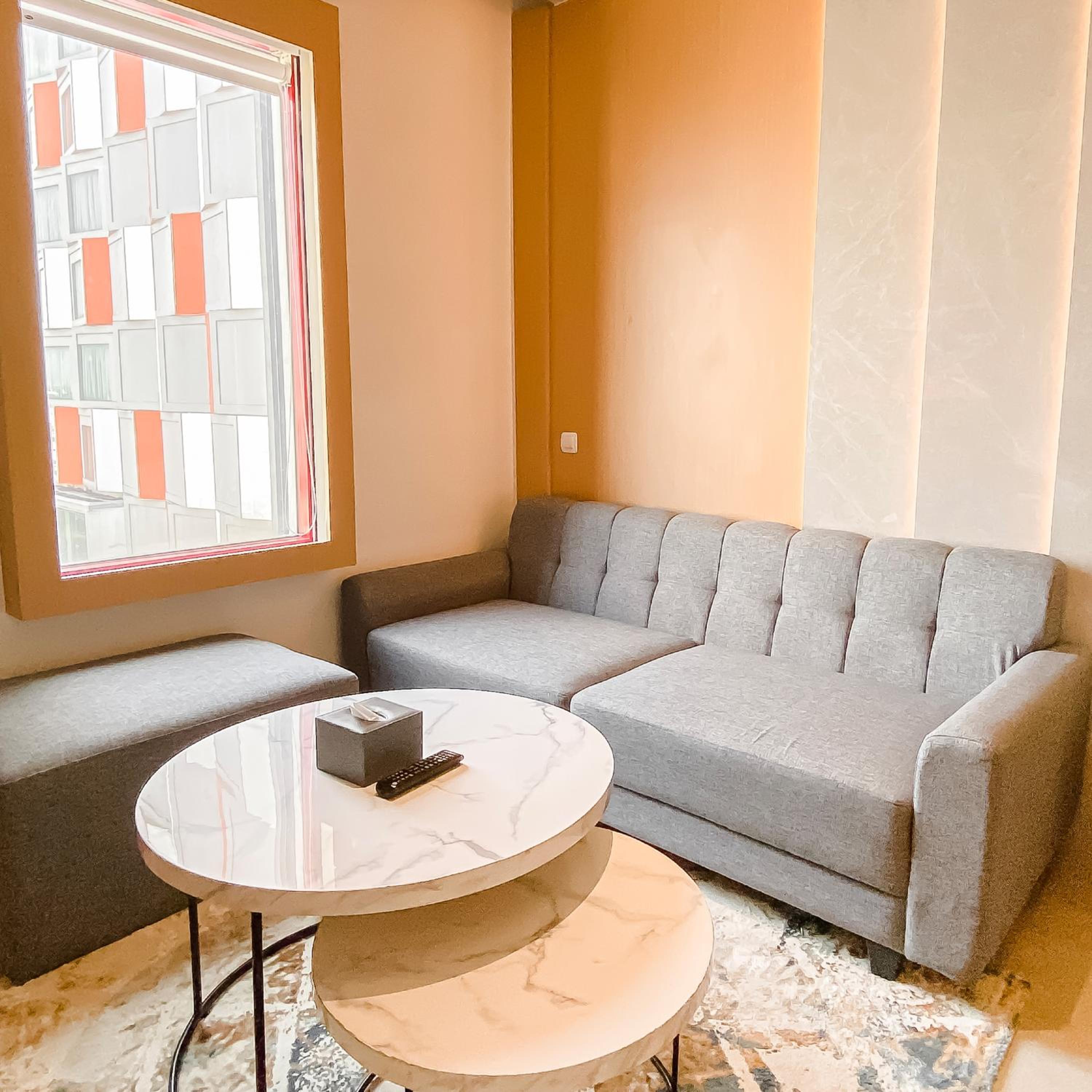 Junior Suite with City View - Photo 2