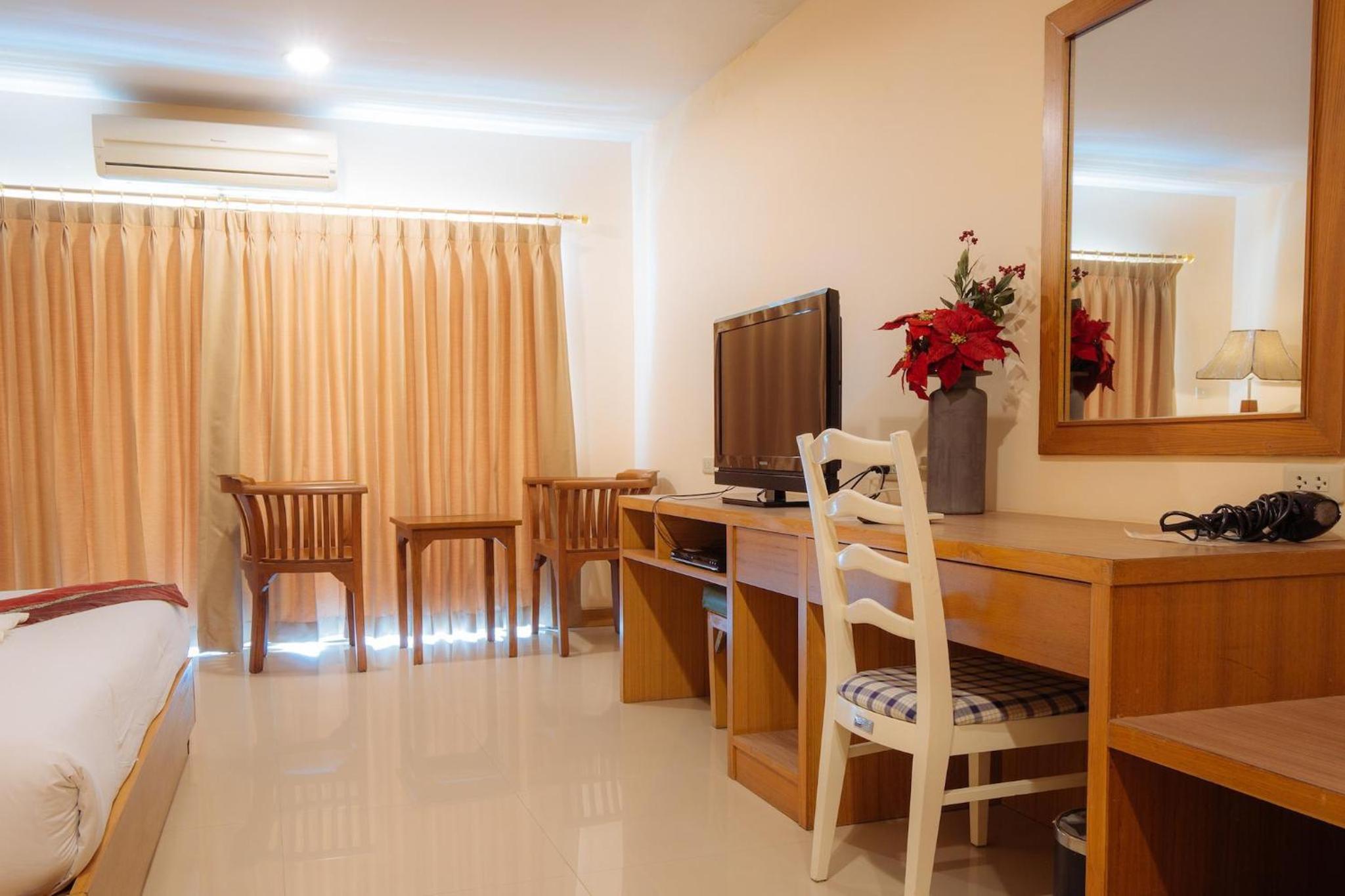 Metro Superior Double or Twin Room photo 1