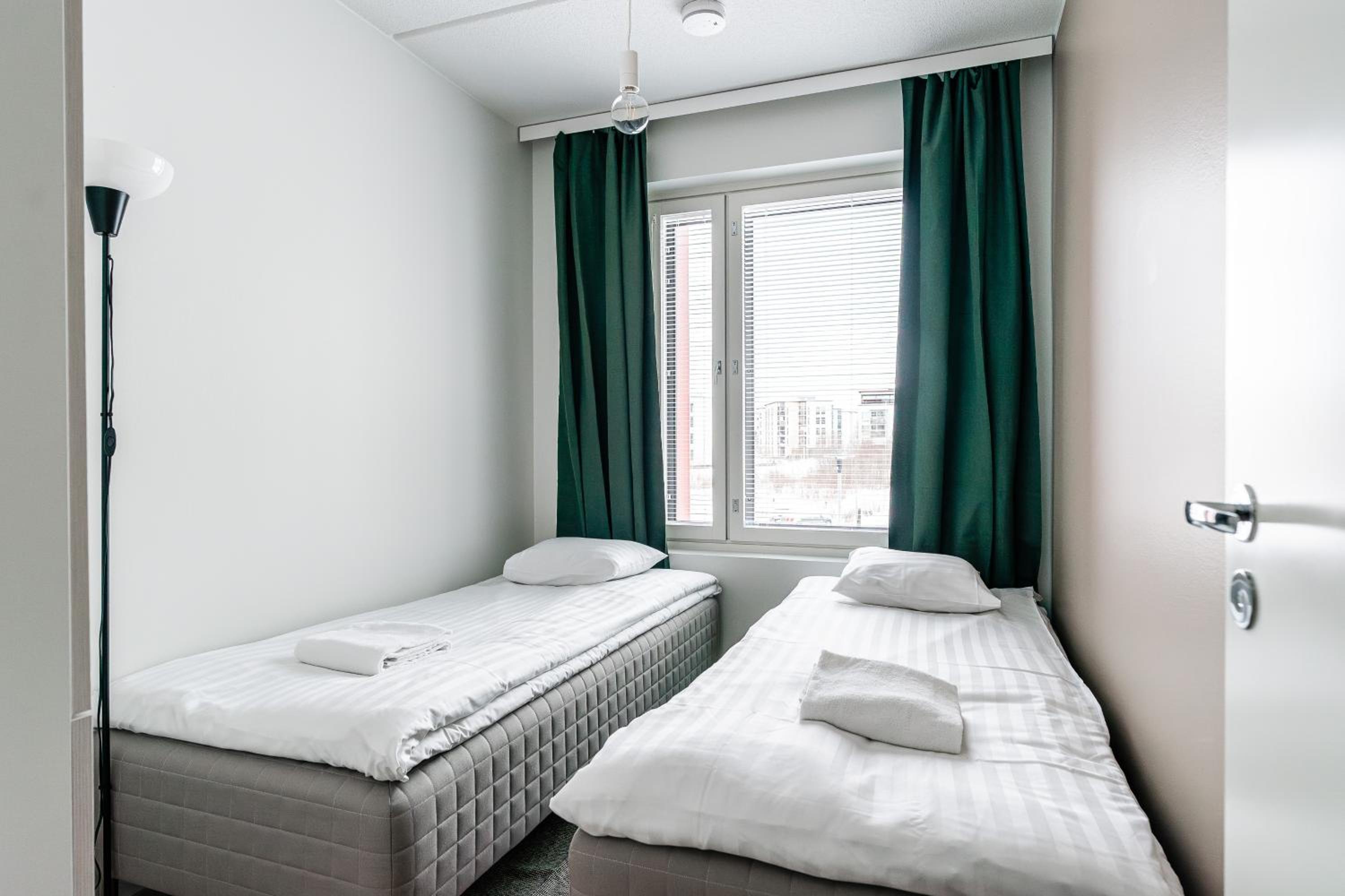 Three-Bedroom Apartment photo 2