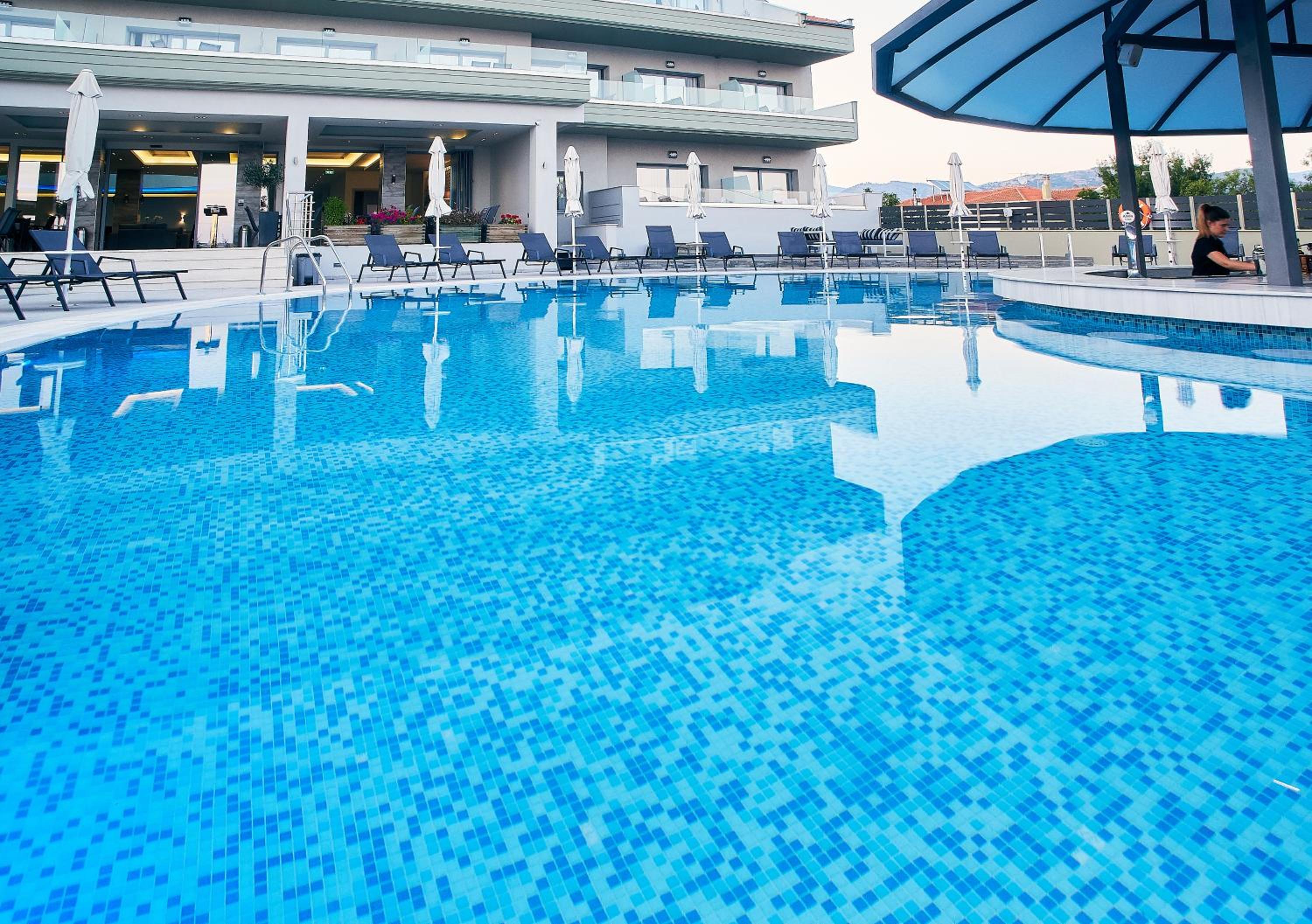 Double Room with Pool View photo 3