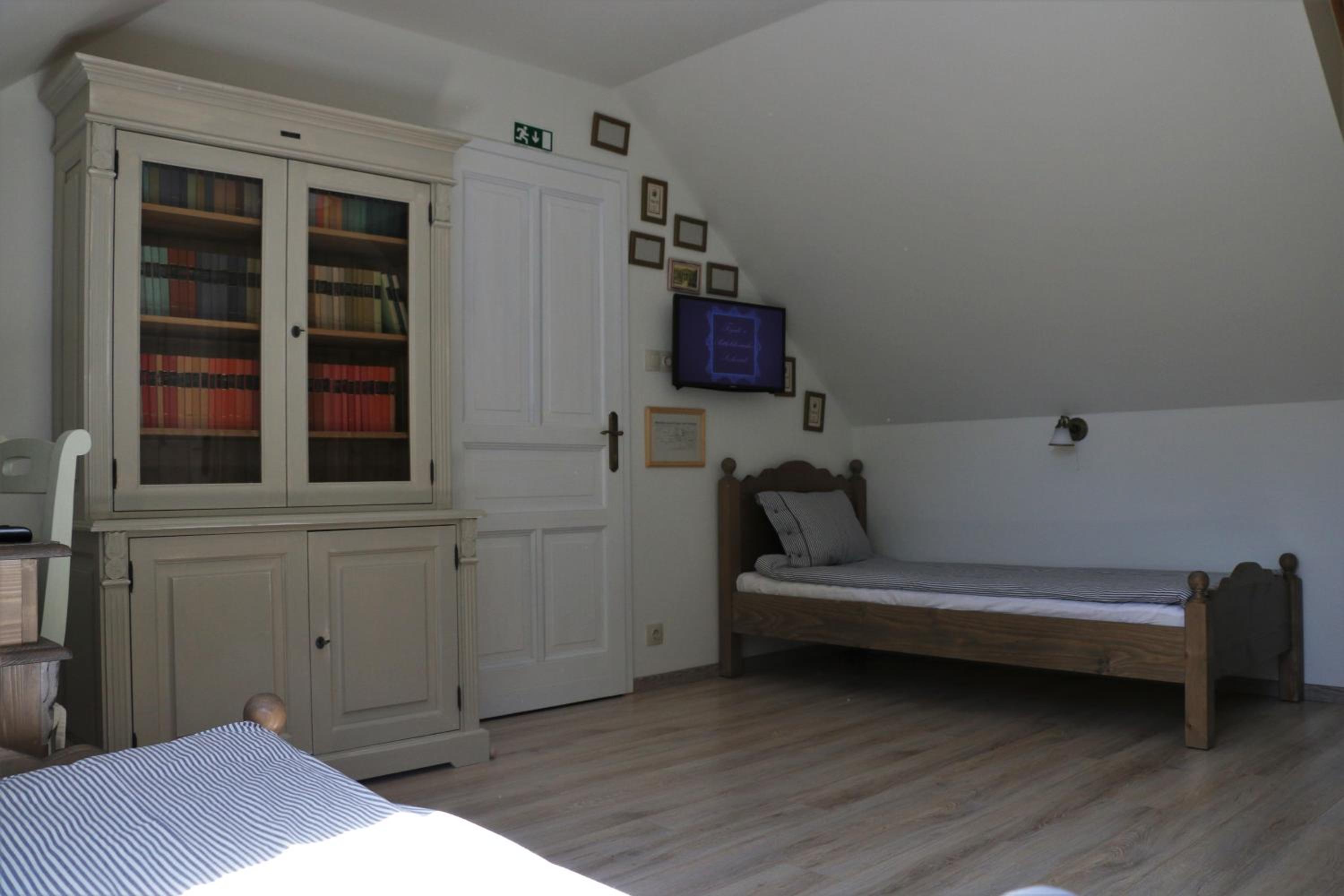 Superior Twin Room With City View photo 1
