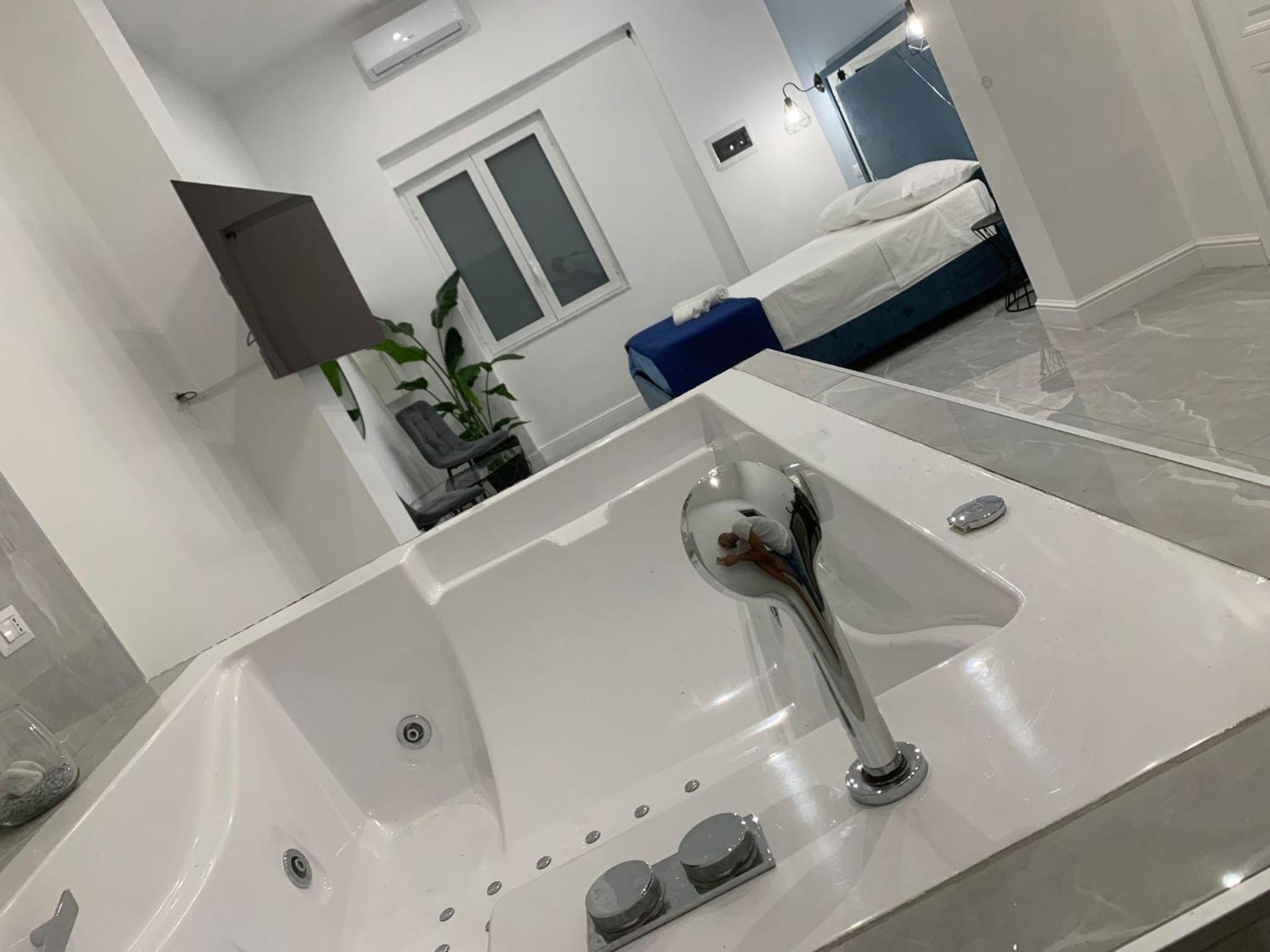 Double Room with Spa Bath