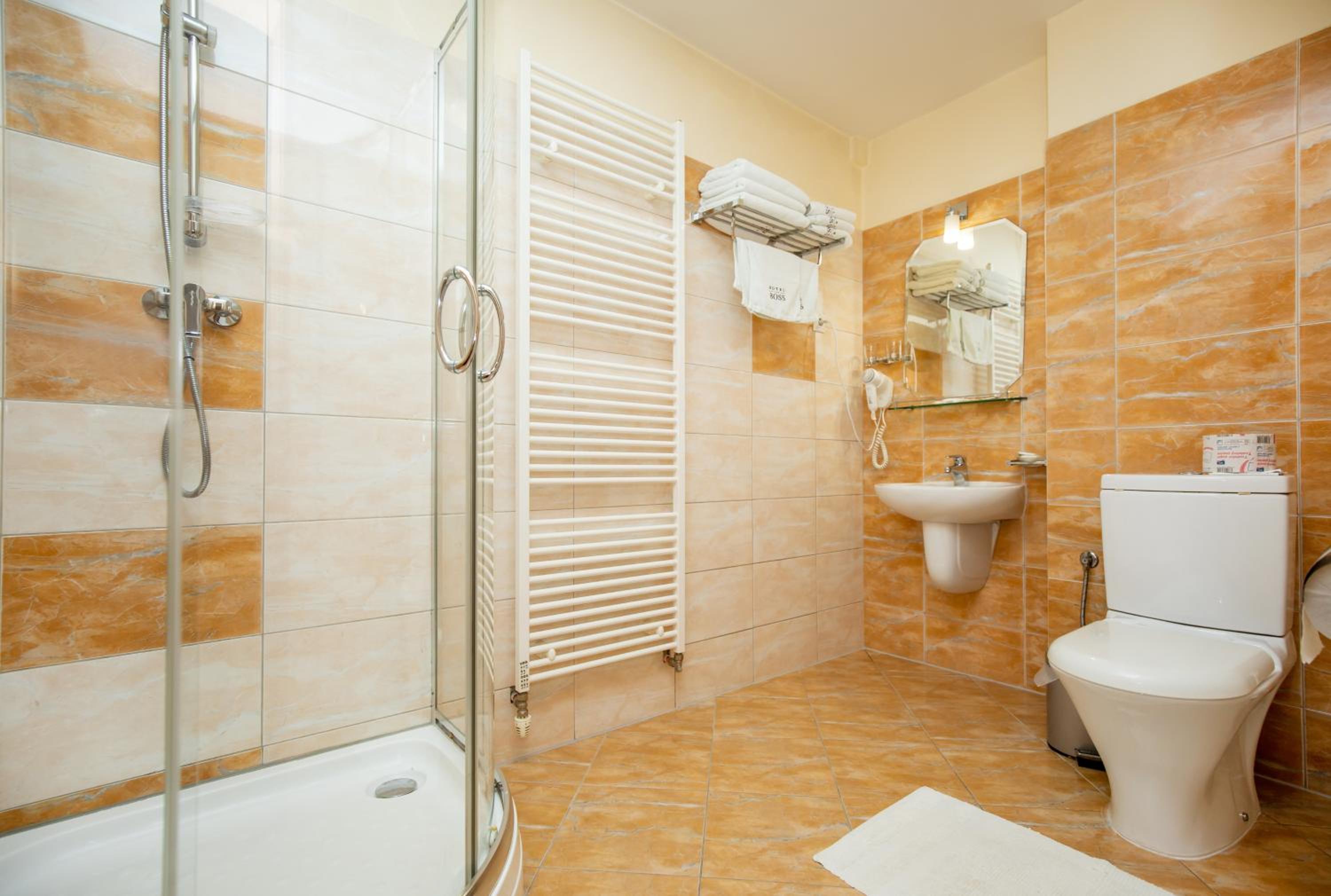 Deluxe Triple Room photo 2
