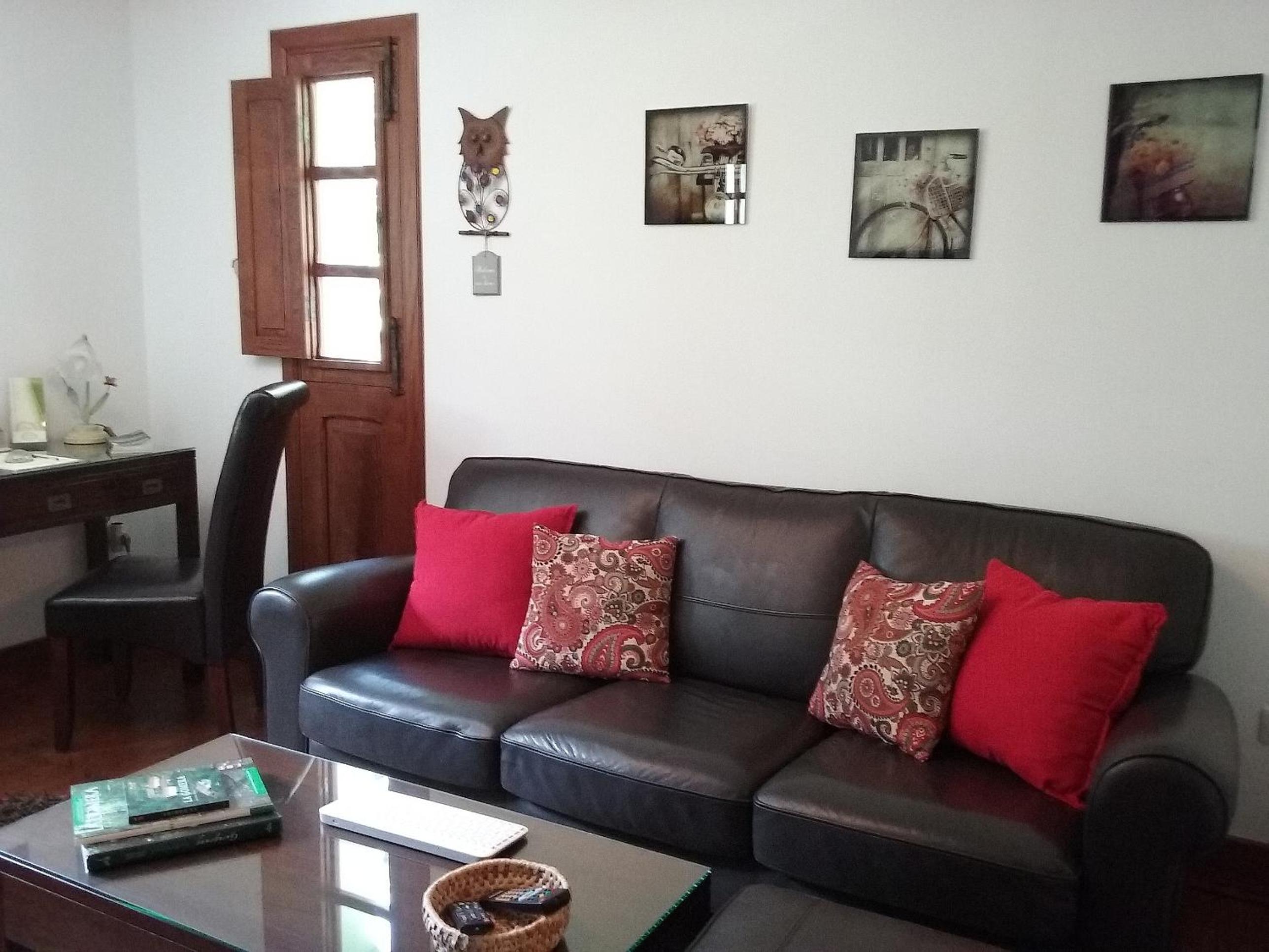 Two-Bedroom House photo 3