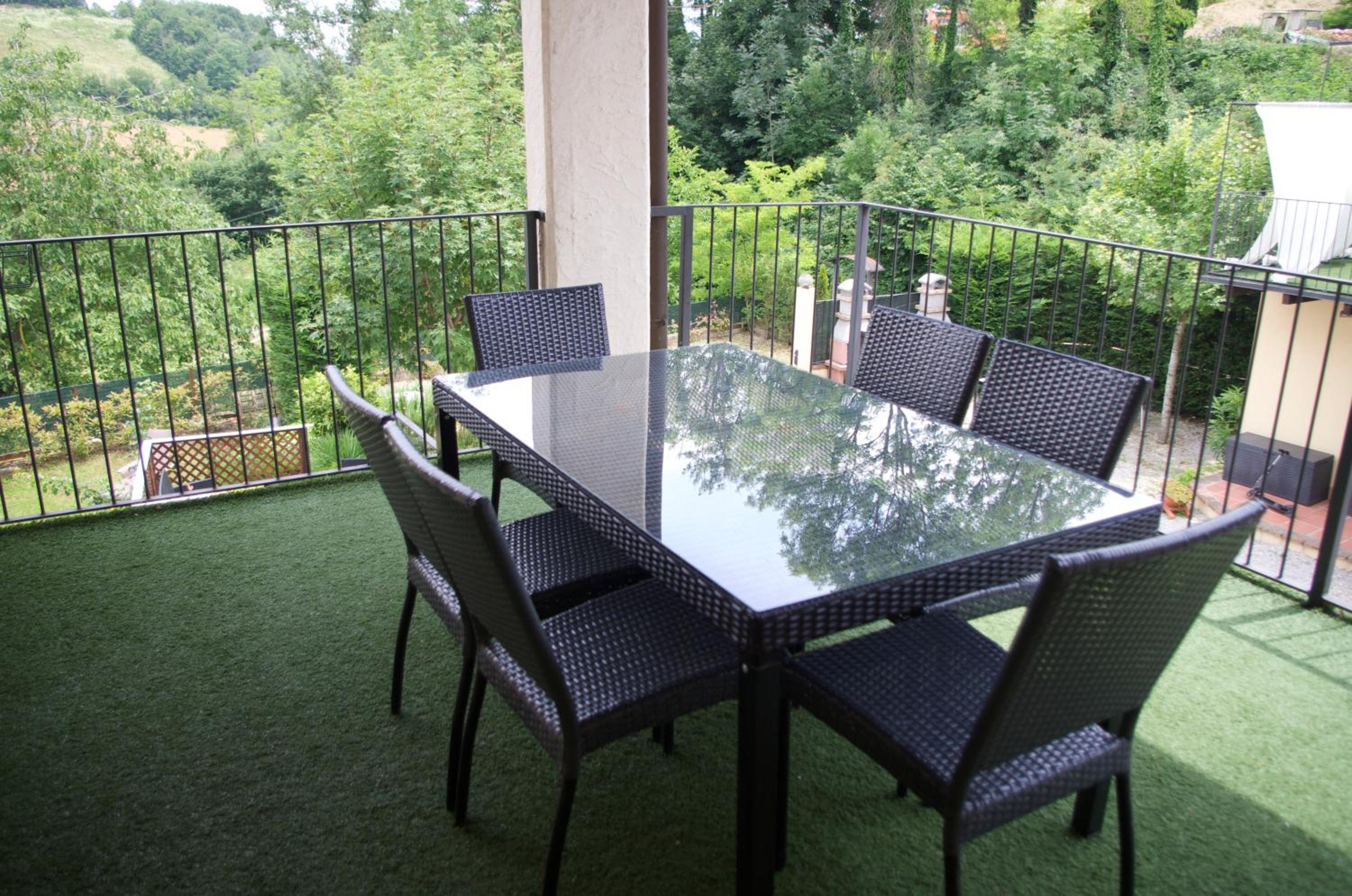 Apartment With Balcony photo 2