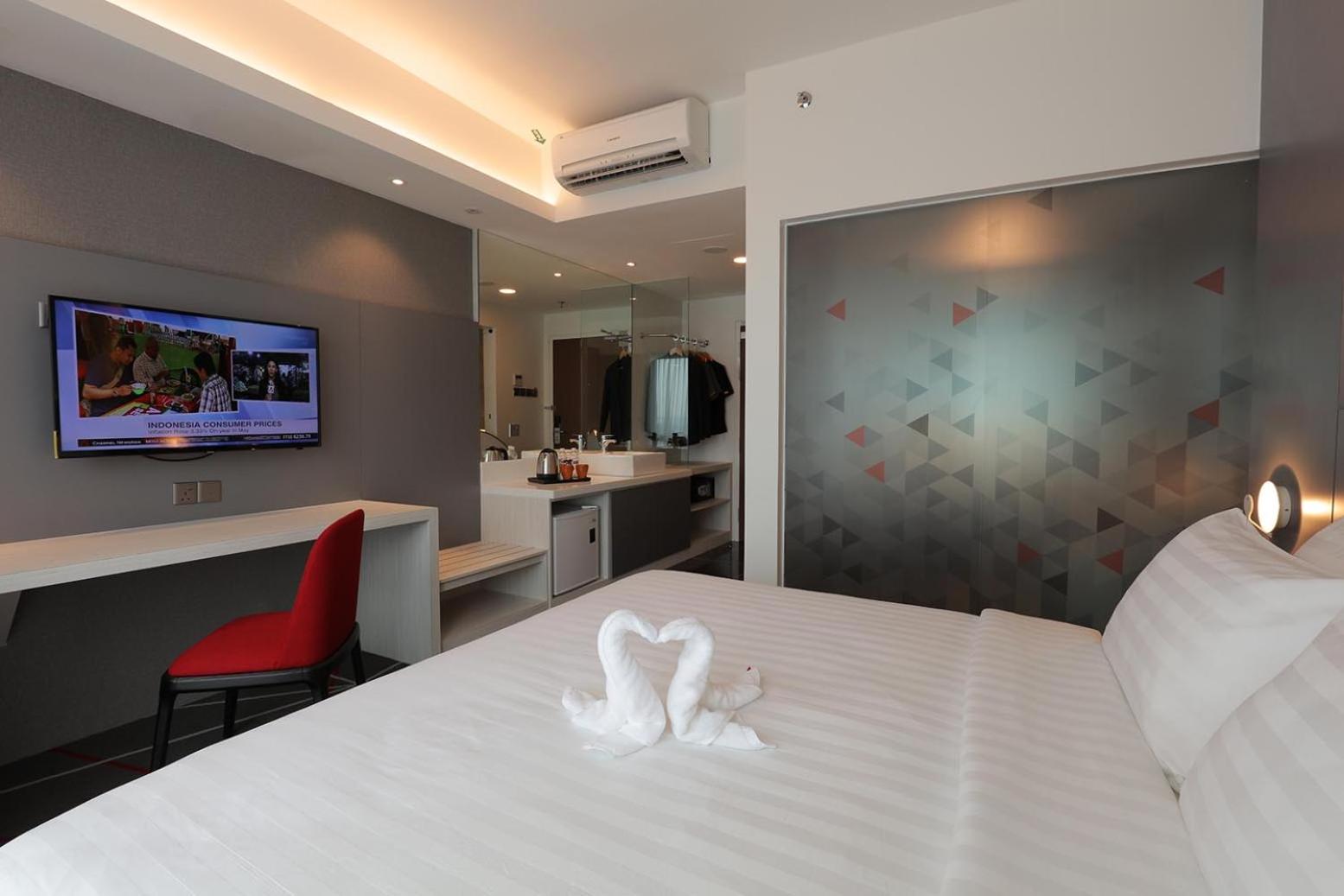 Gold Suite