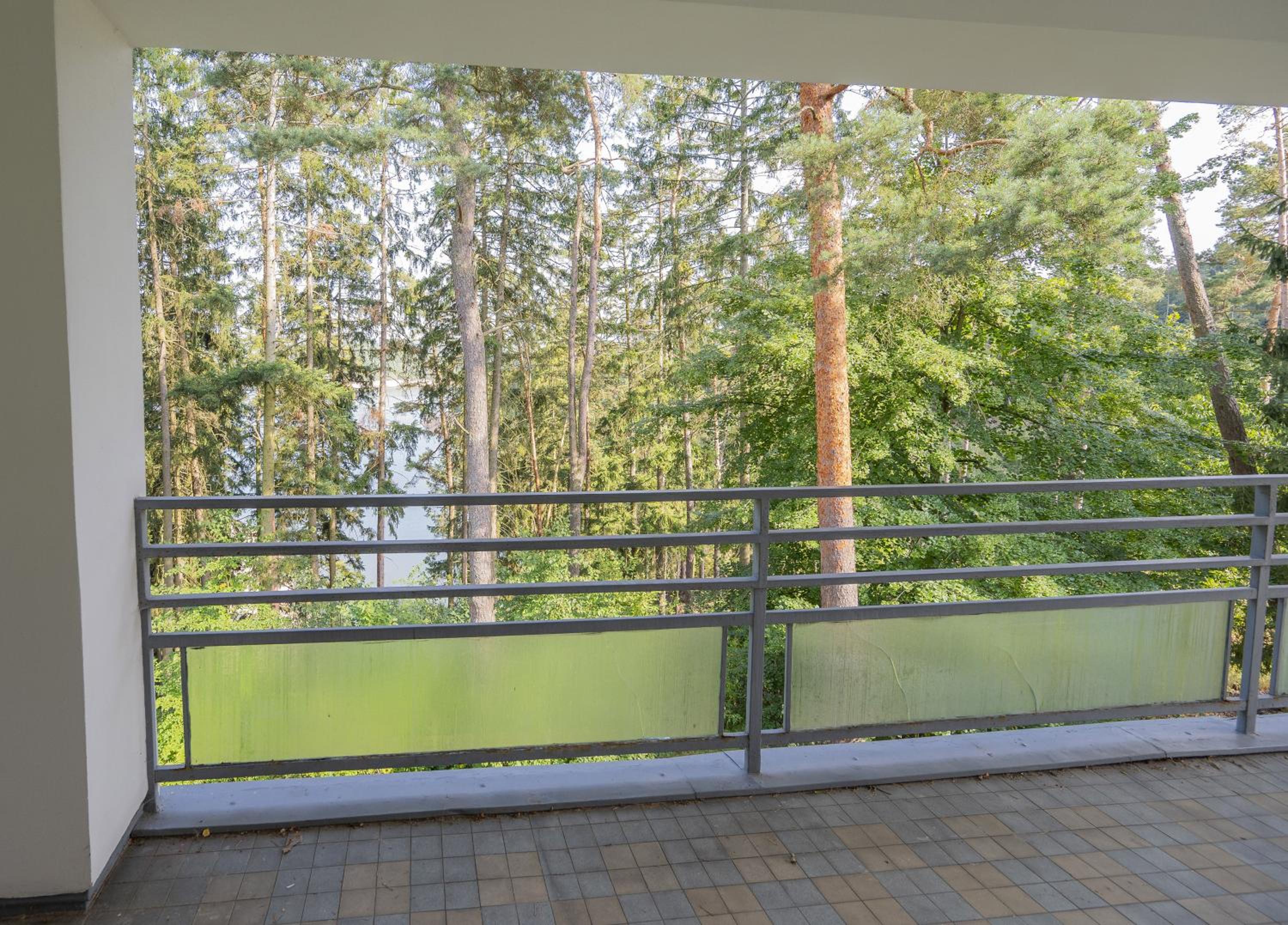Villa photo 2