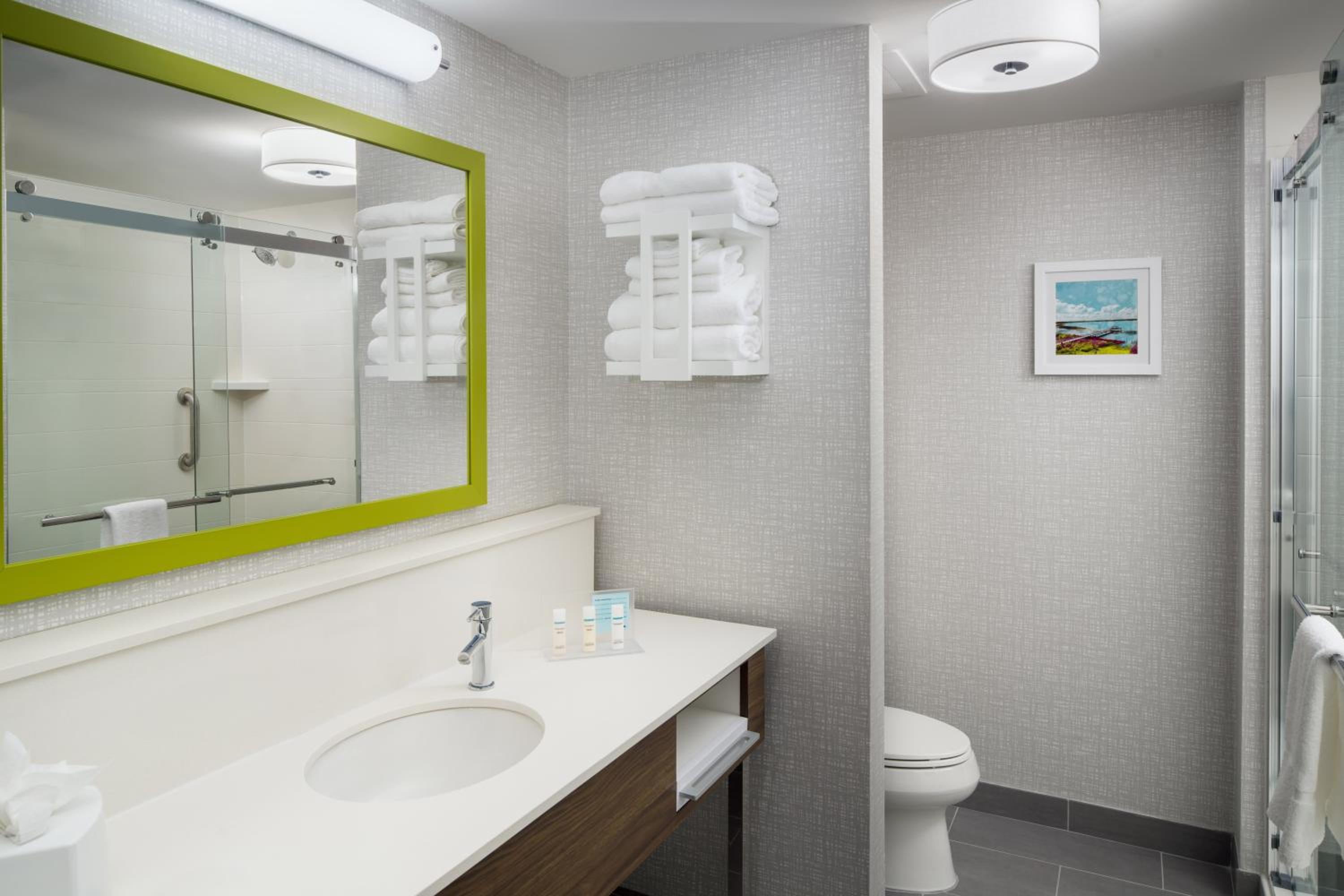 King Room - Hearing Access/Non-Smoking photo 1
