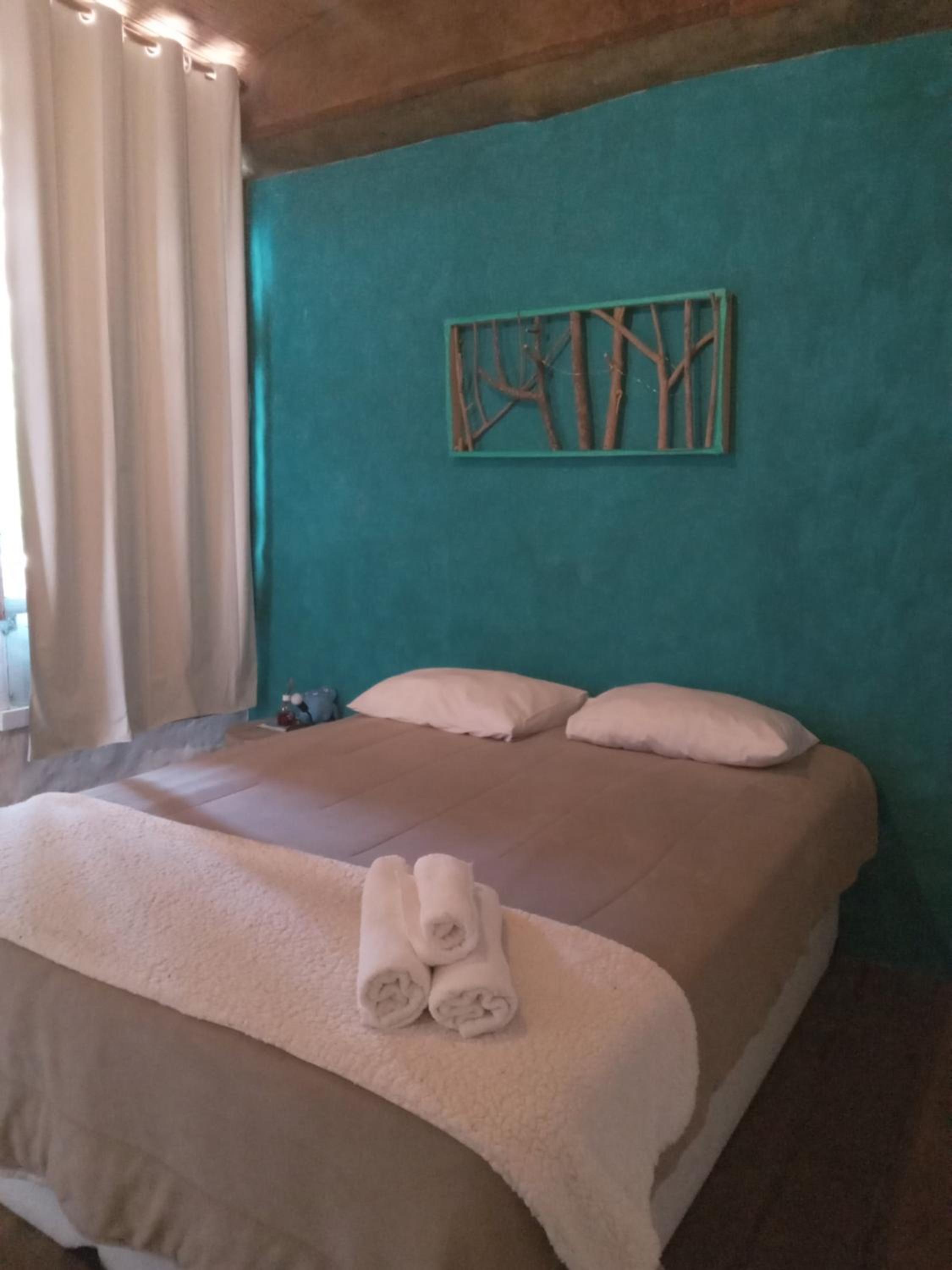 Suite with Balcony - Photo 10