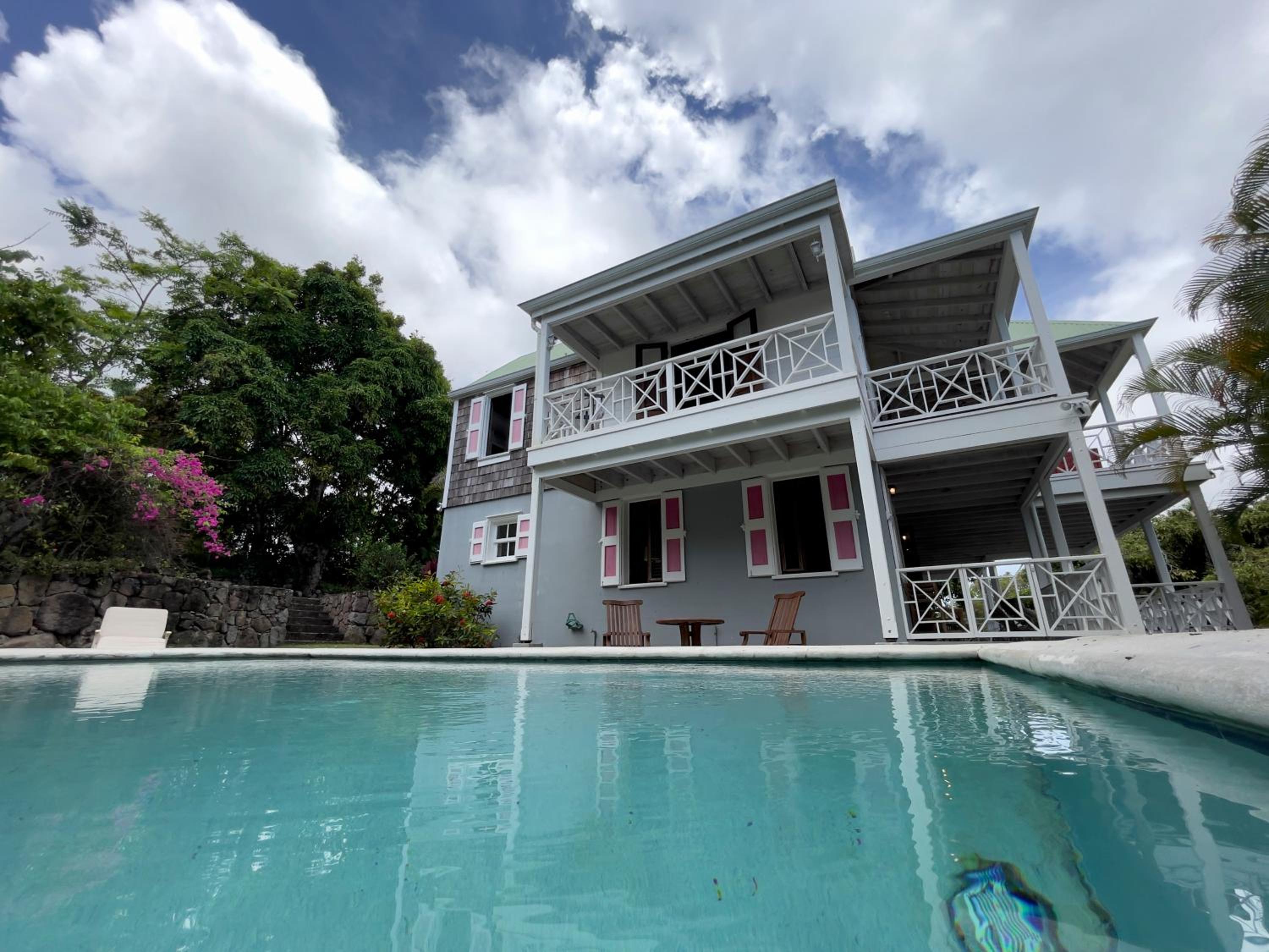 Villa photo 3