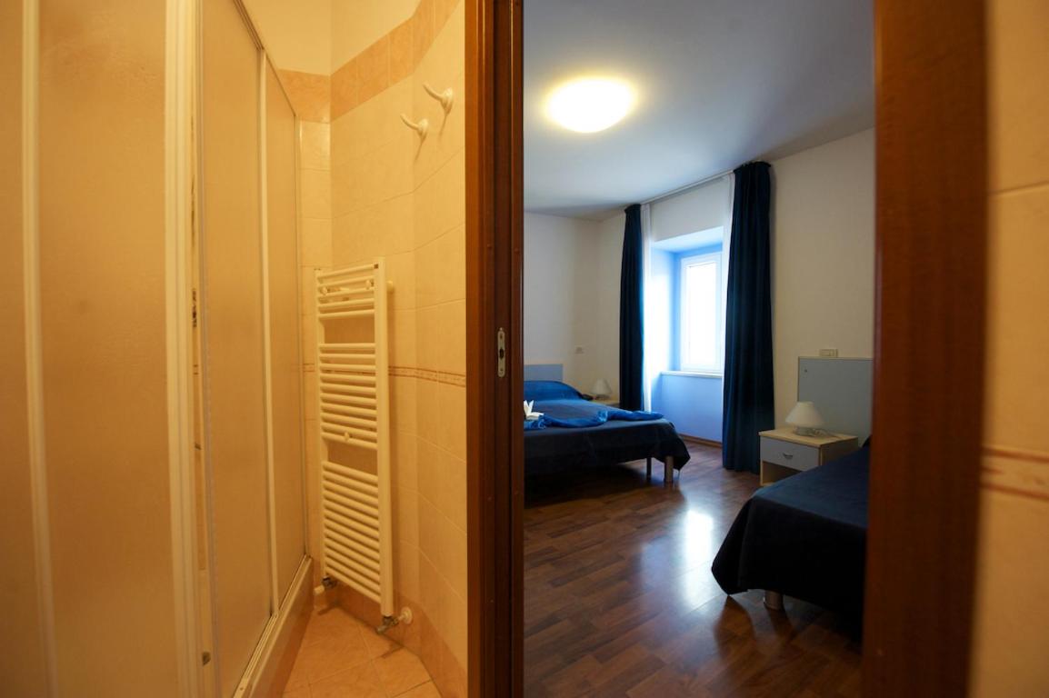 Double or Twin Room photo 2