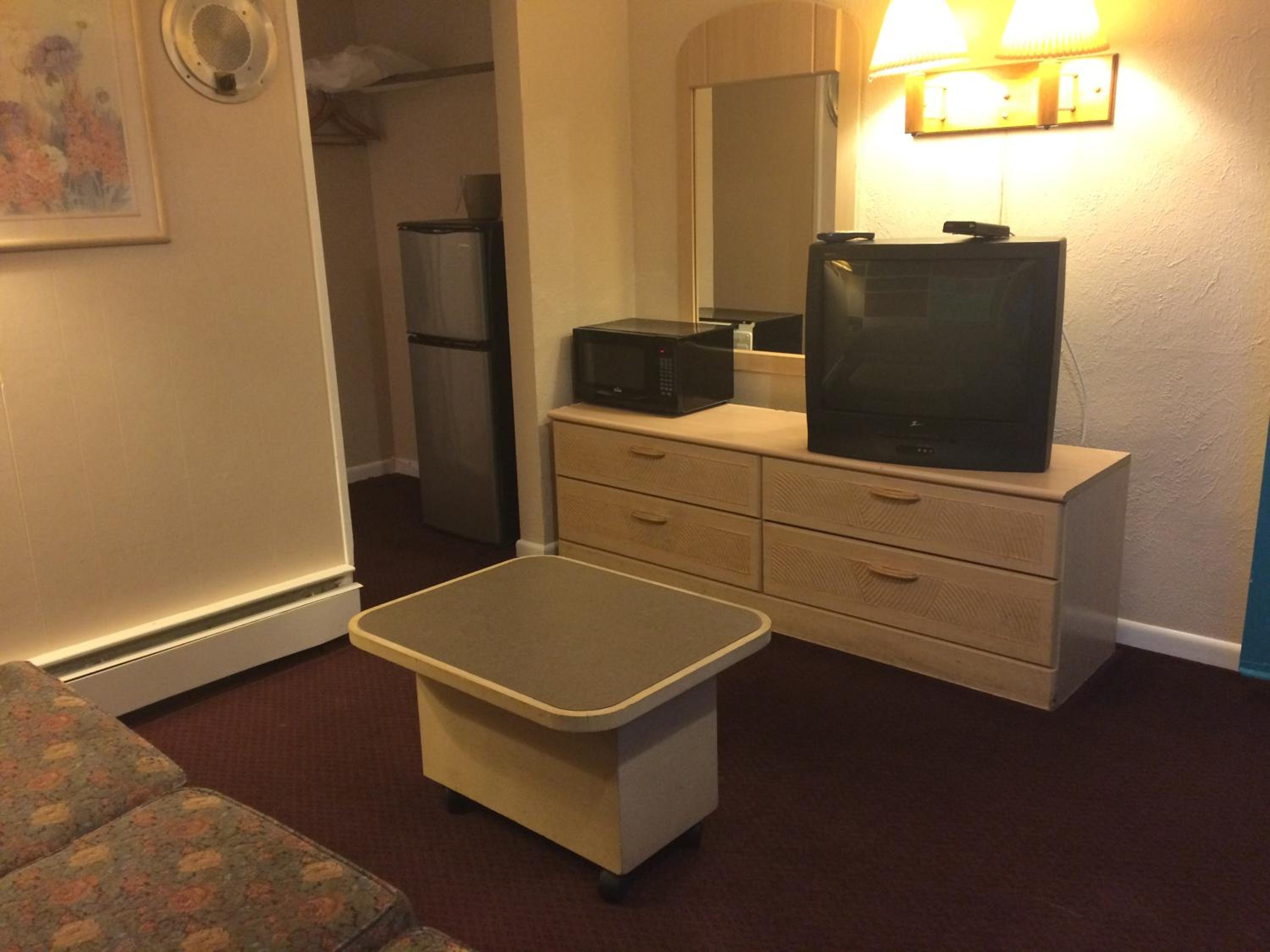 Suite with Two Double Beds photo 2