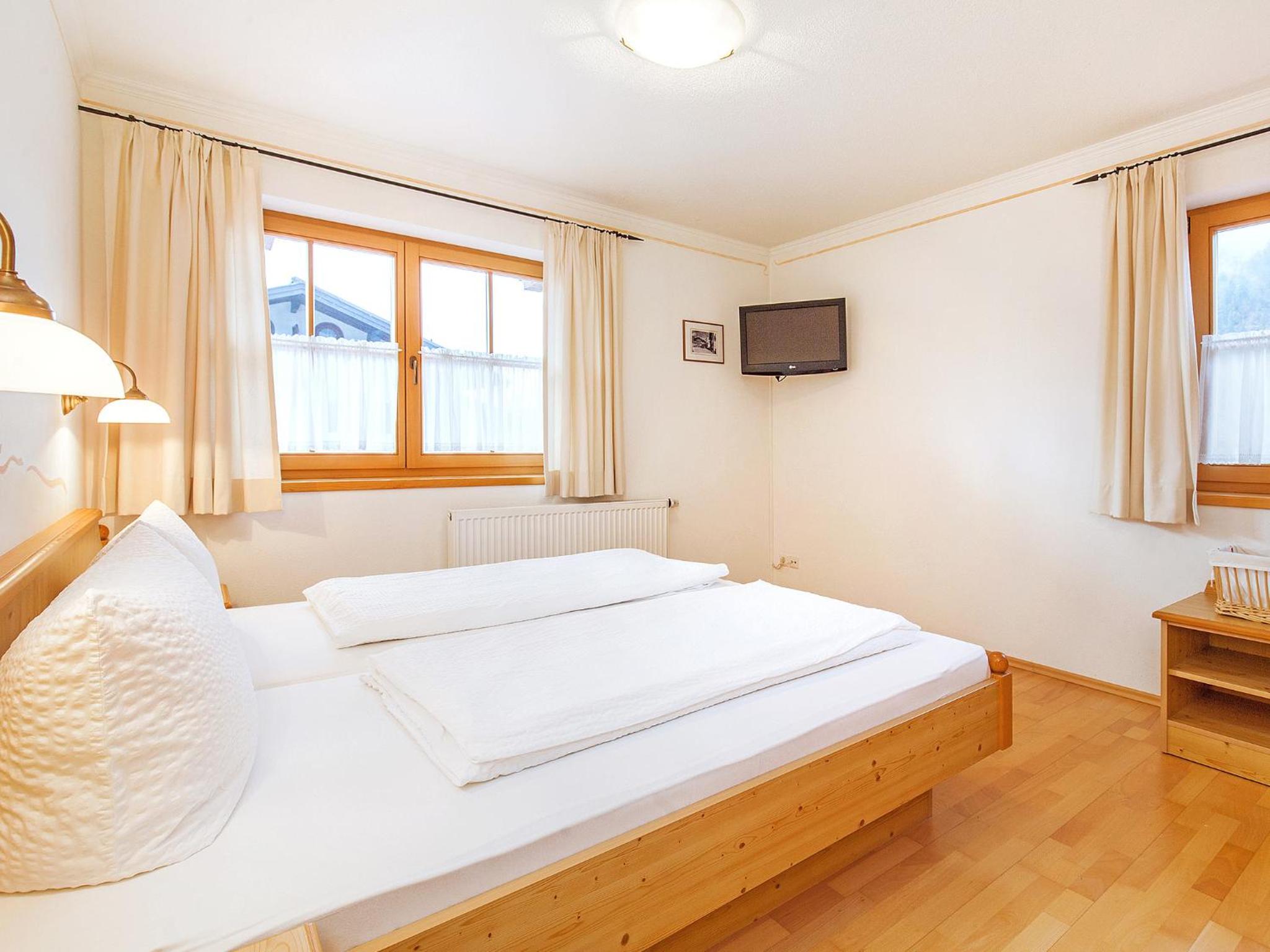 Apartment with Mountain View photo 3