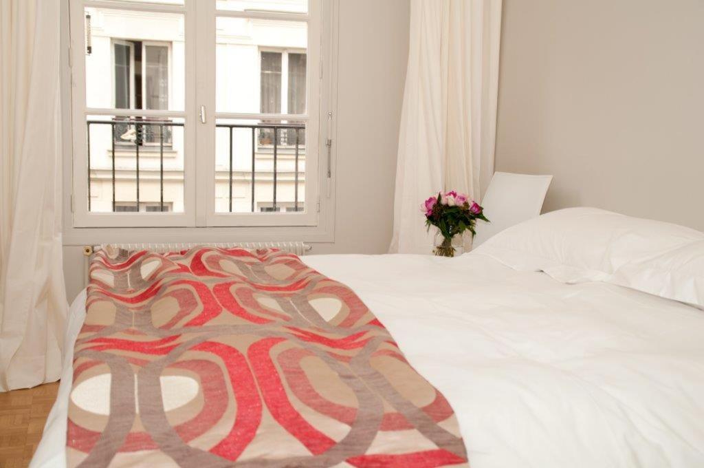 Apartment with Balcony photo 1