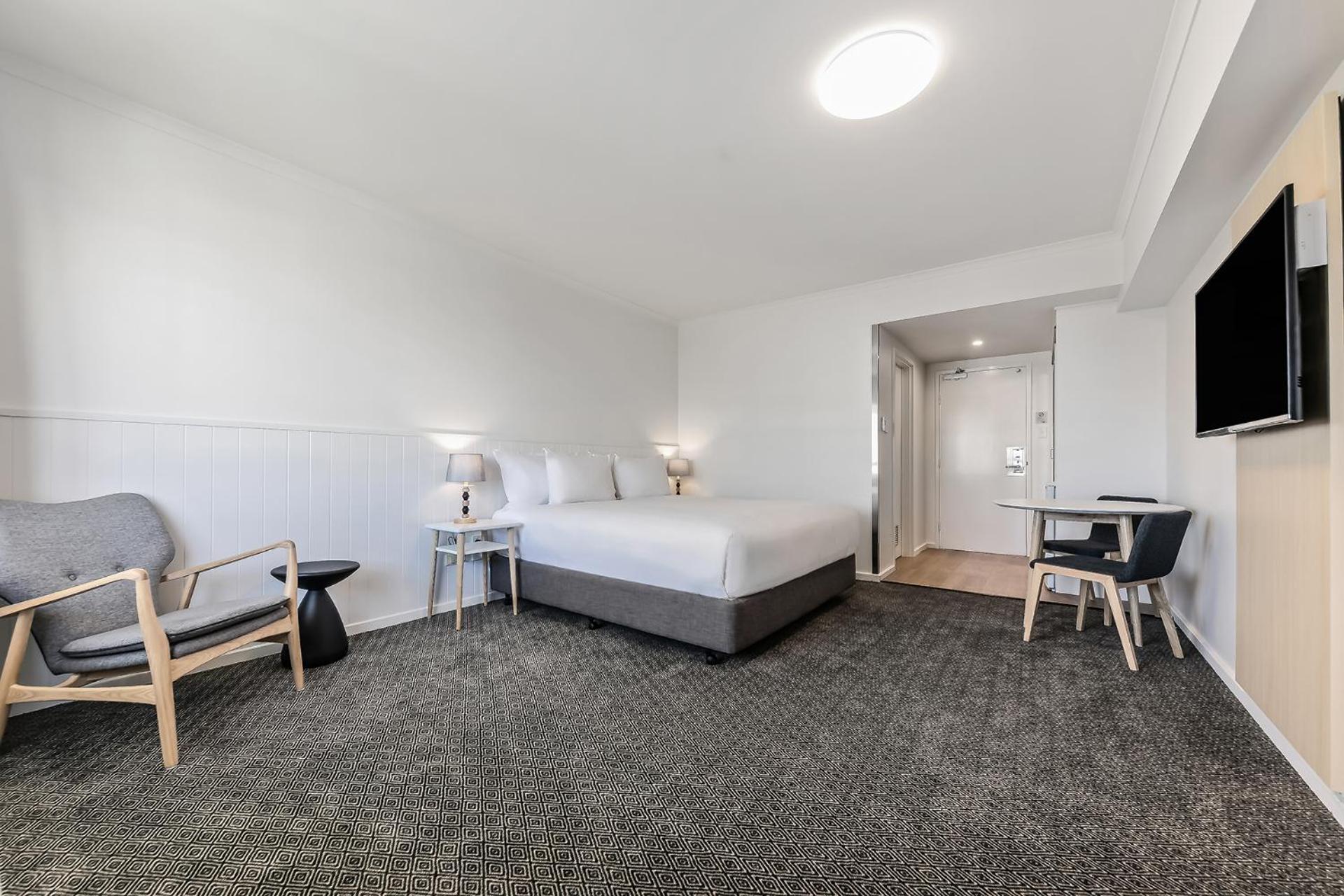 Executive King Room - Eco Green Stay