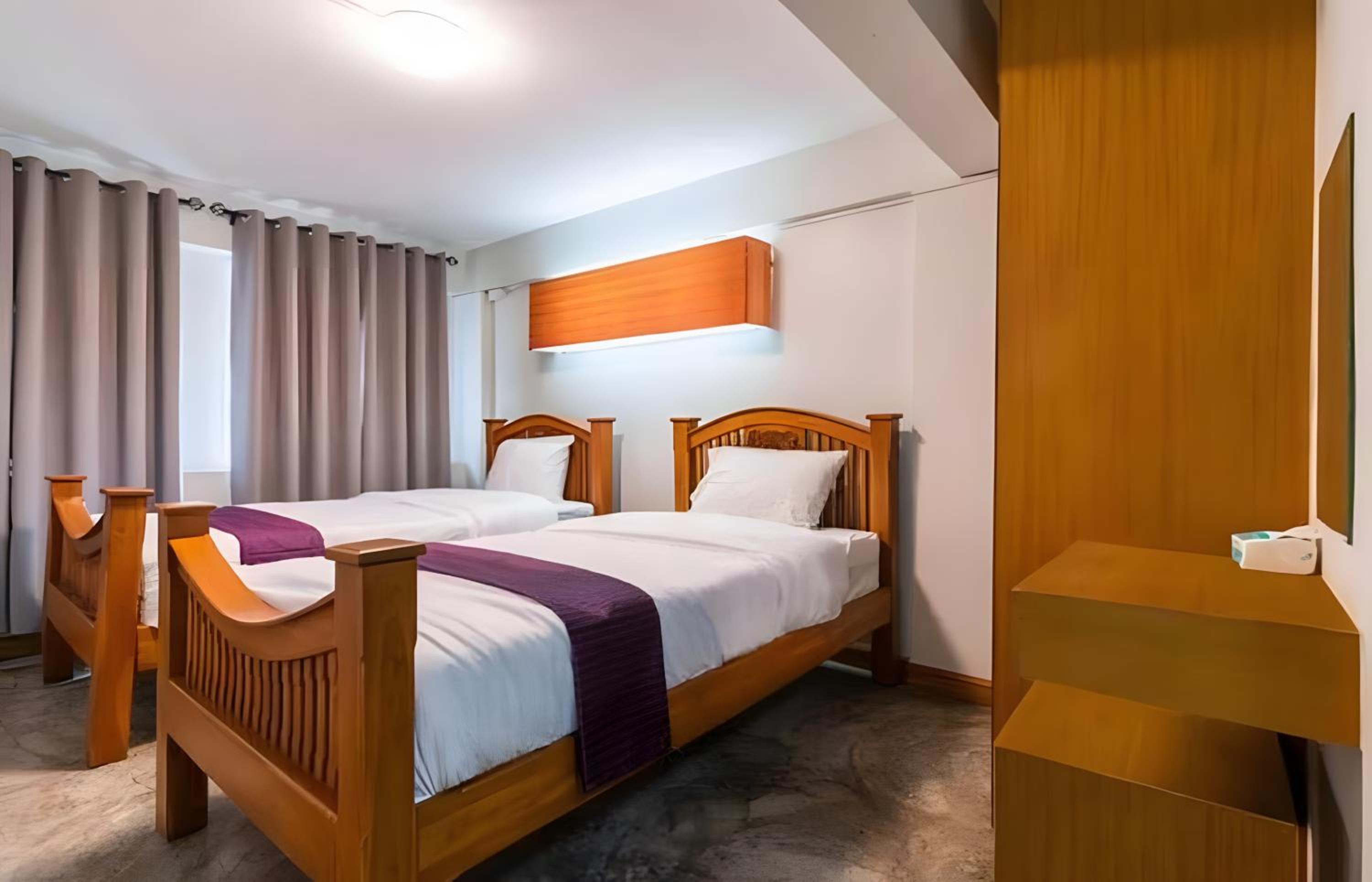Standard Twin Room photo 3