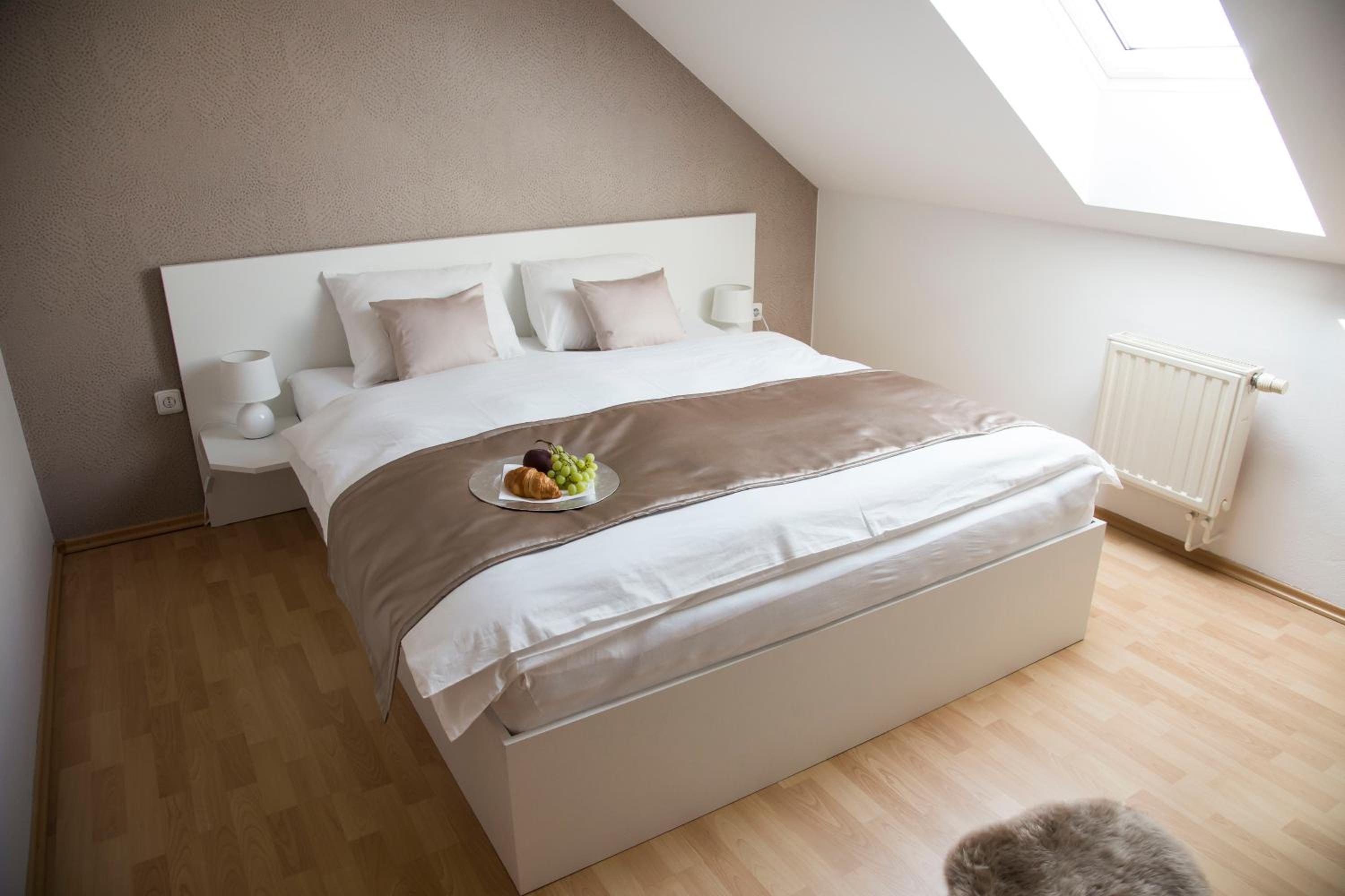 Two-Bedroom Apartment - Photo 25