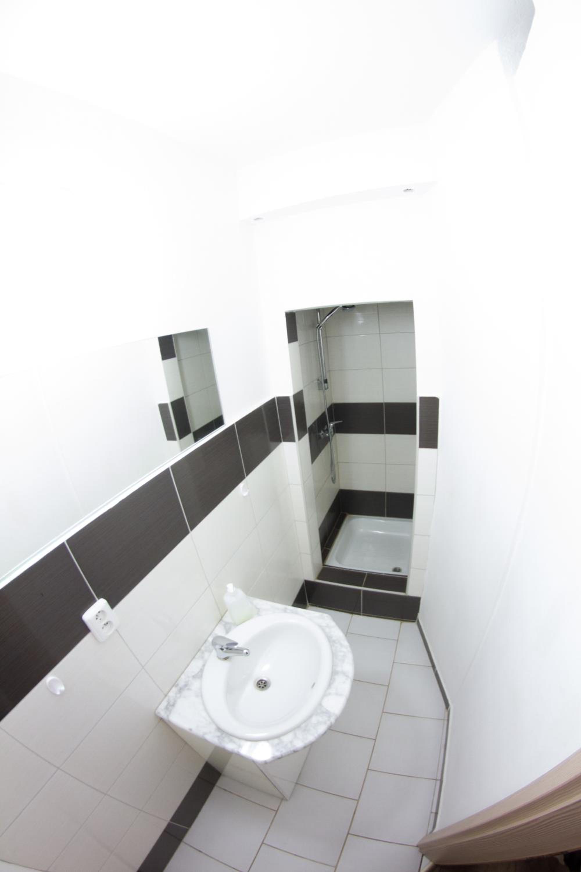 Double or Twin Room photo 2