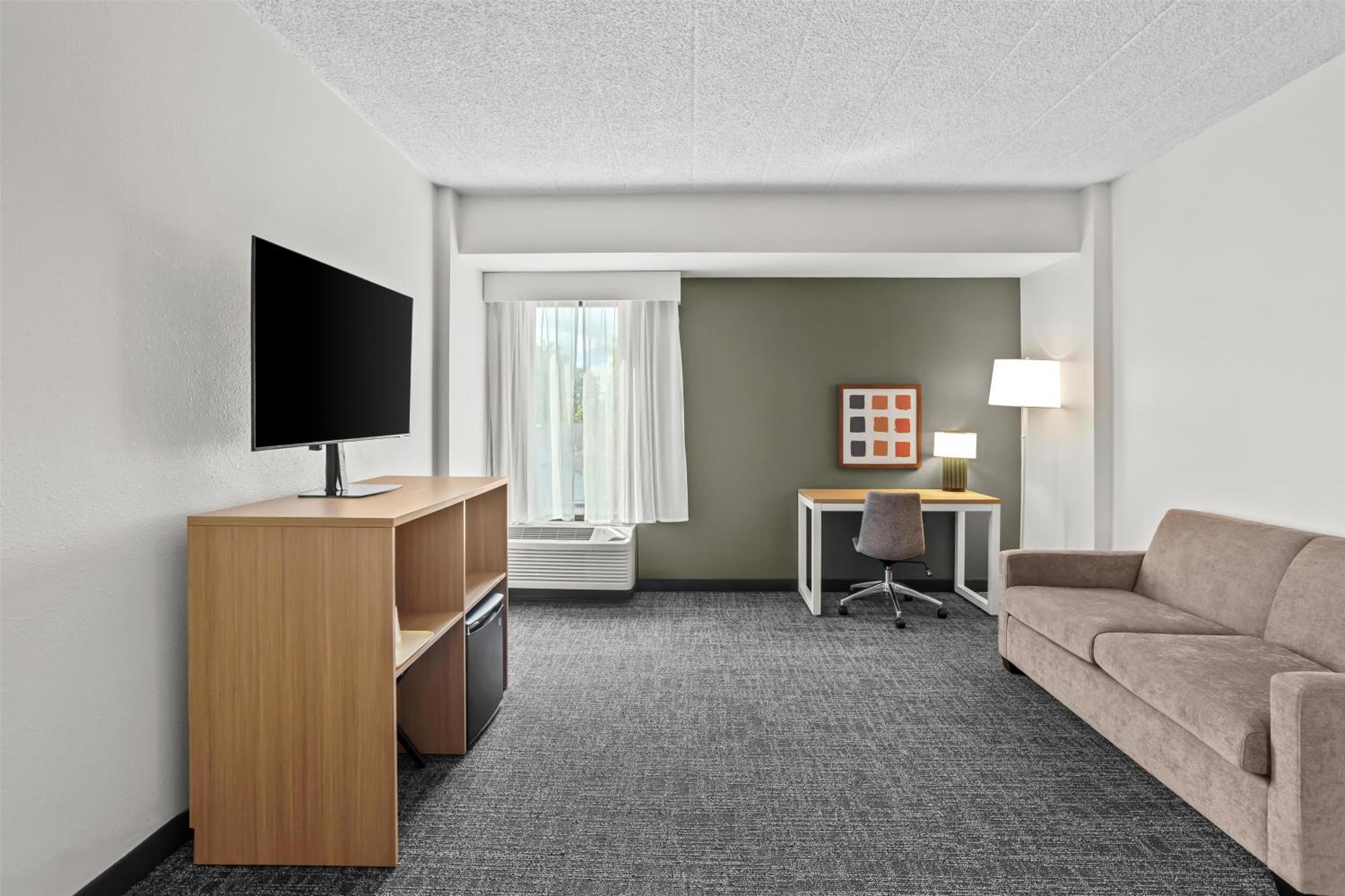 King Suite - Photo 1