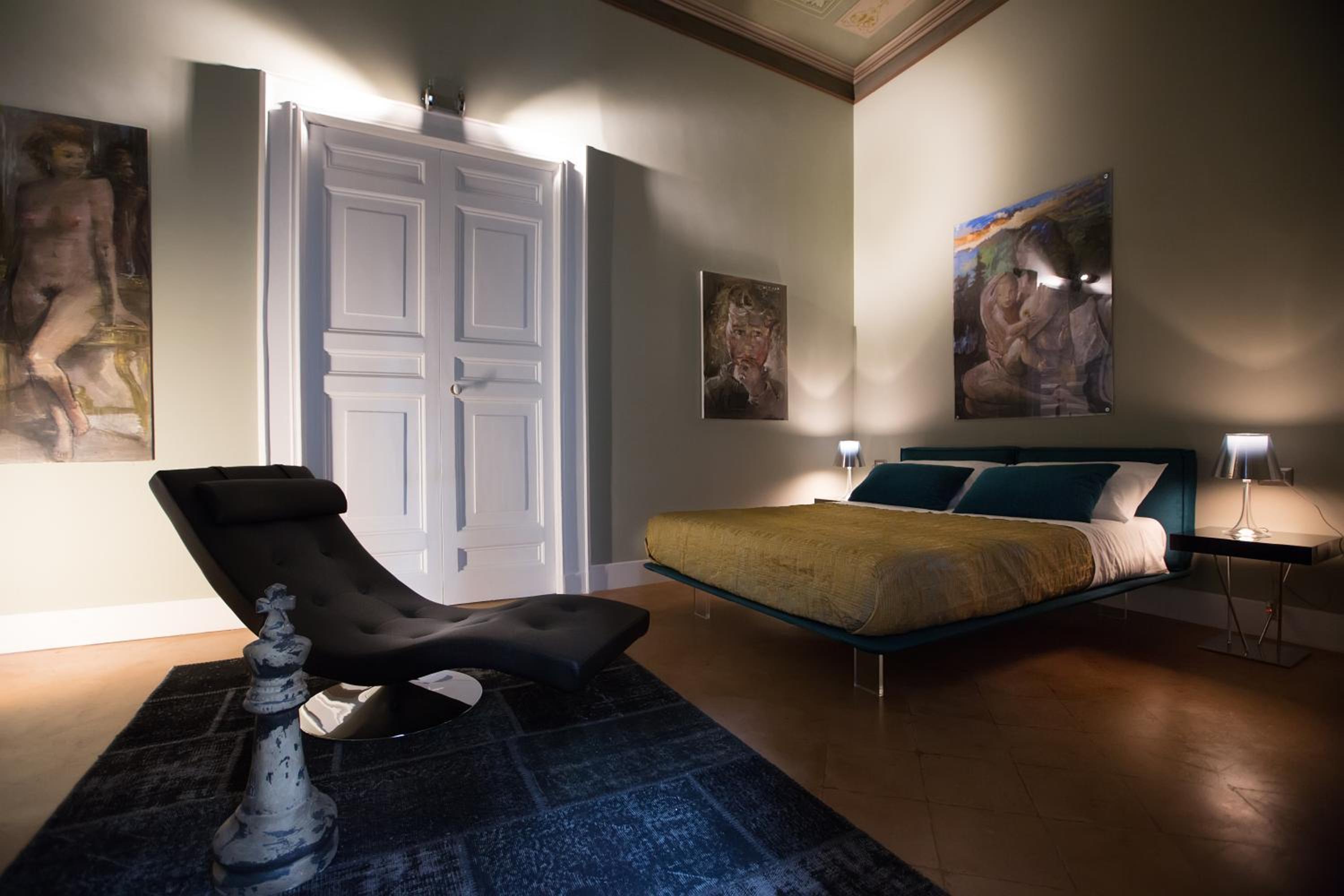 Deluxe Suite - Photo 5