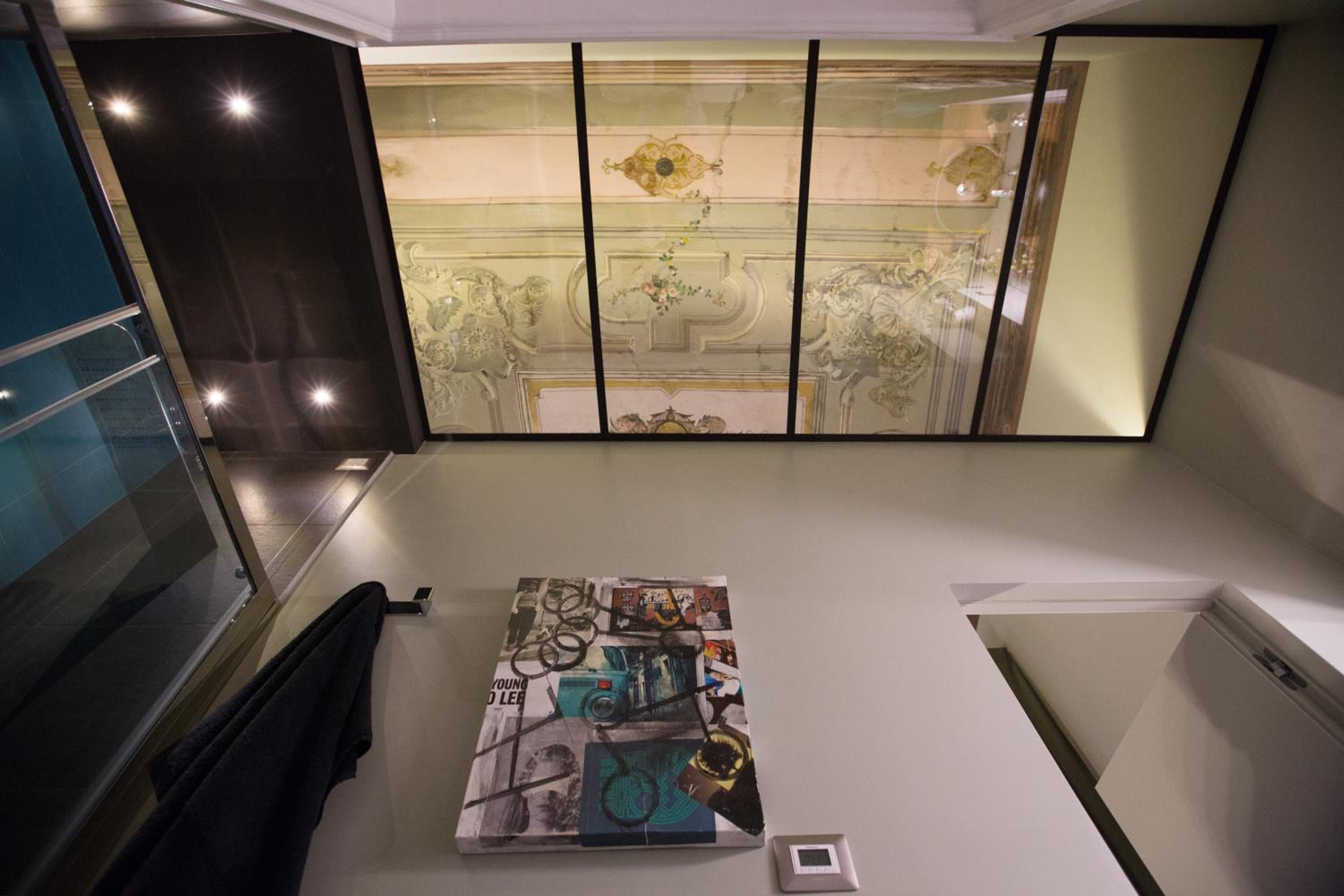 Deluxe Suite - Photo 3
