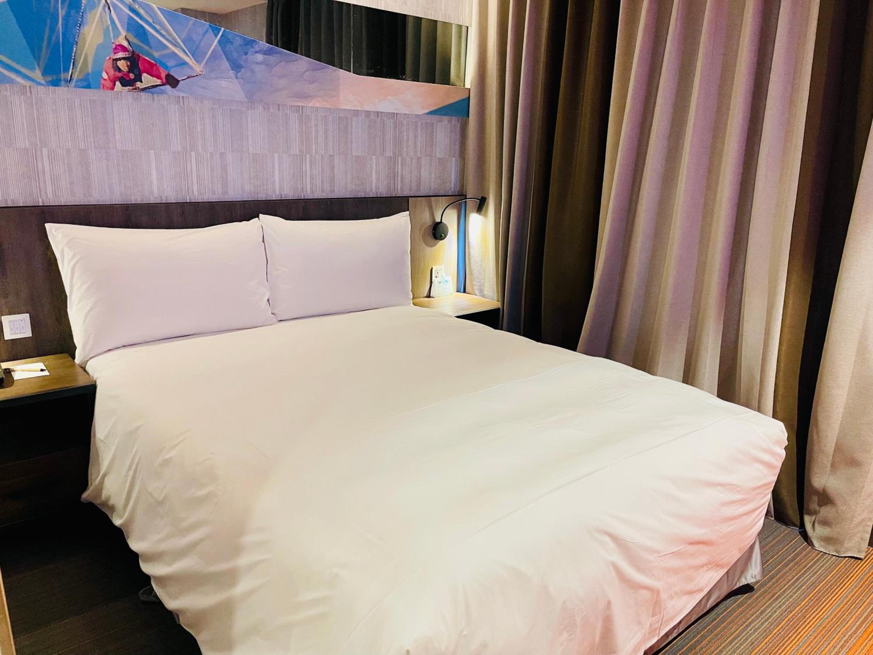 Standard Double Room - Photo 3