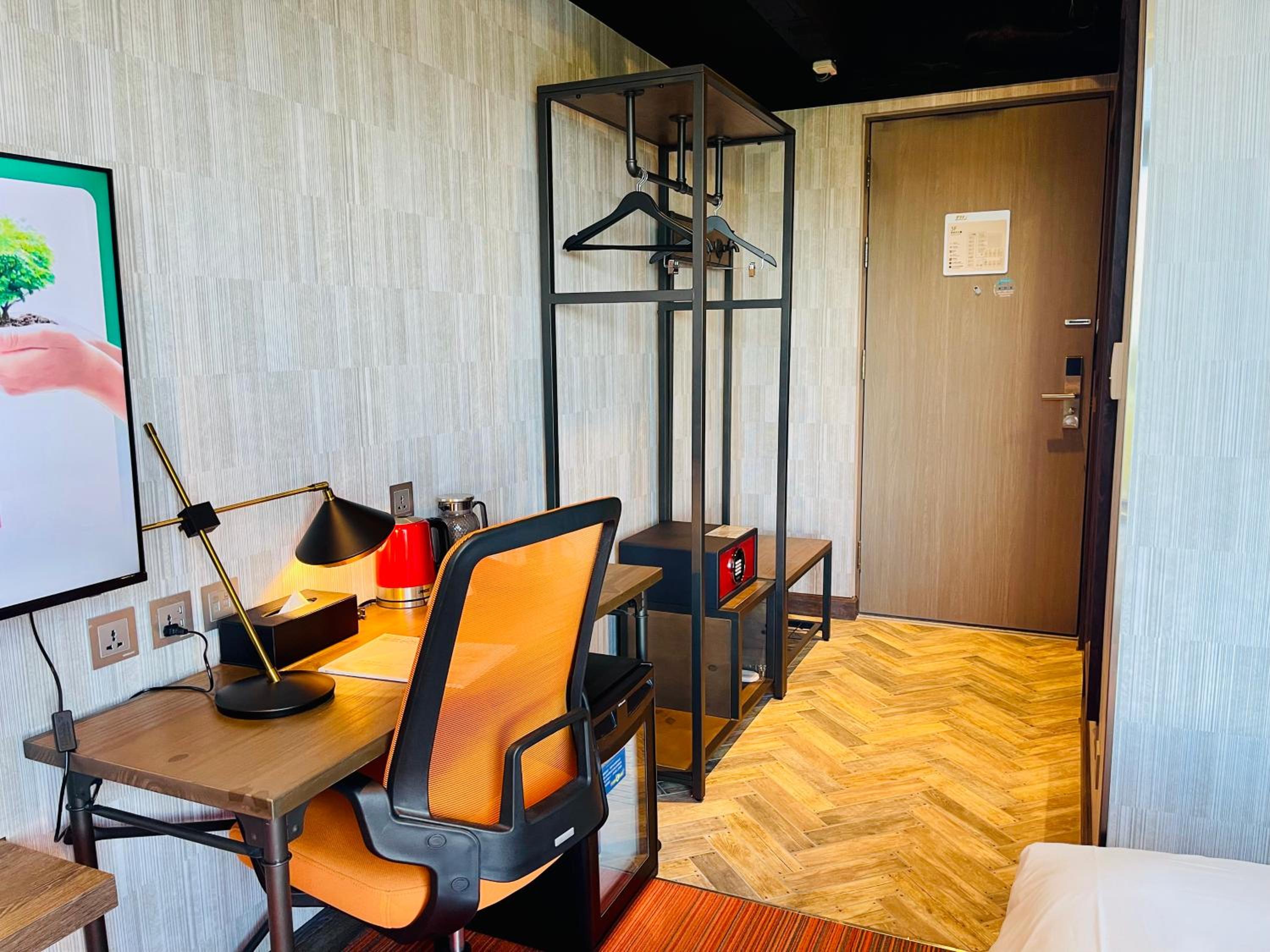 Standard Double Room - Photo 4