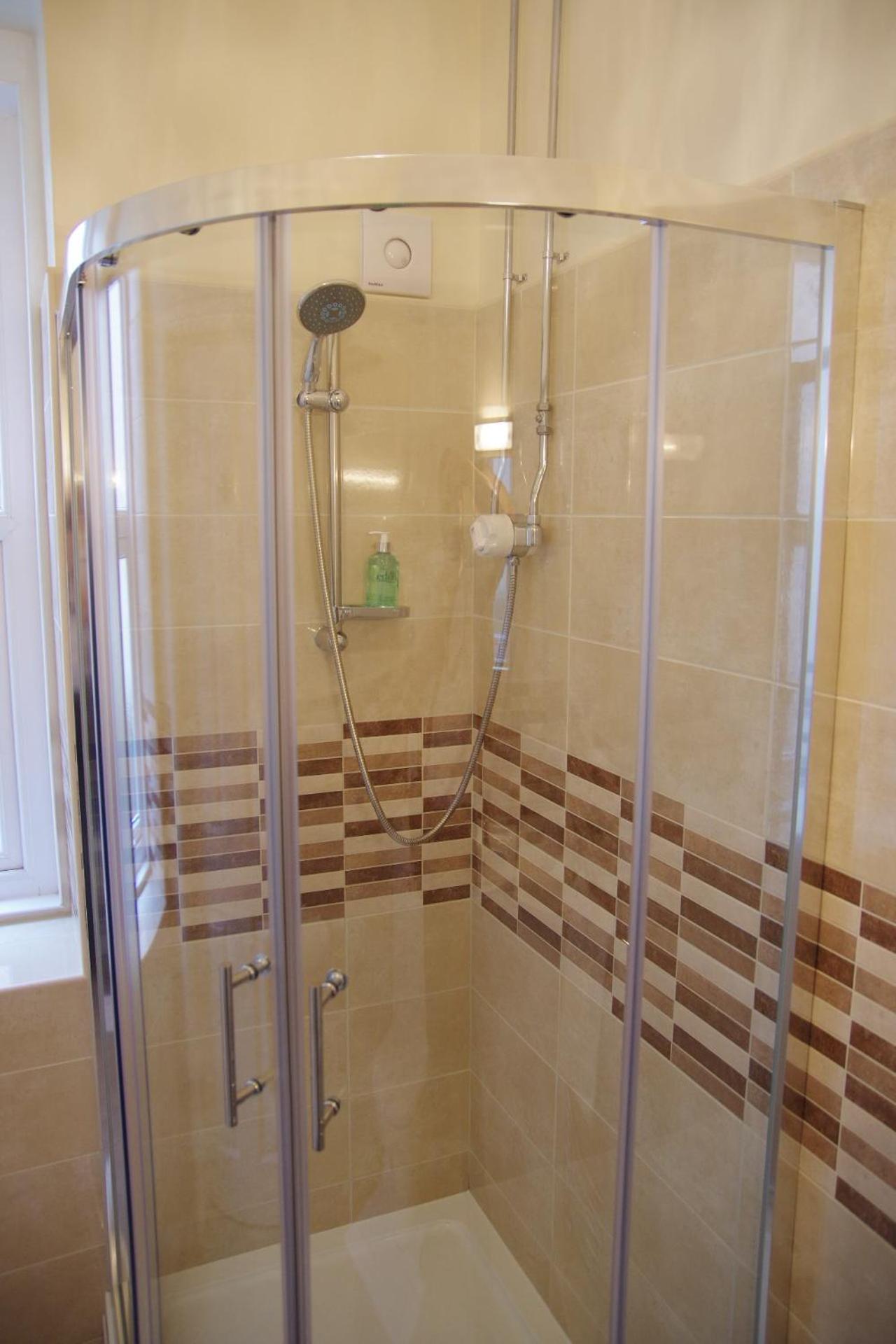 Twin Room - Ground Floor photo 3