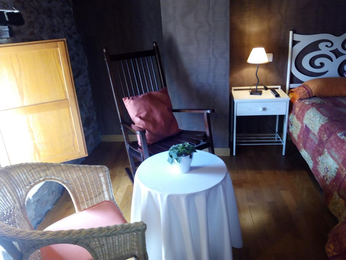 Queen Room with Spa Bath photo 3