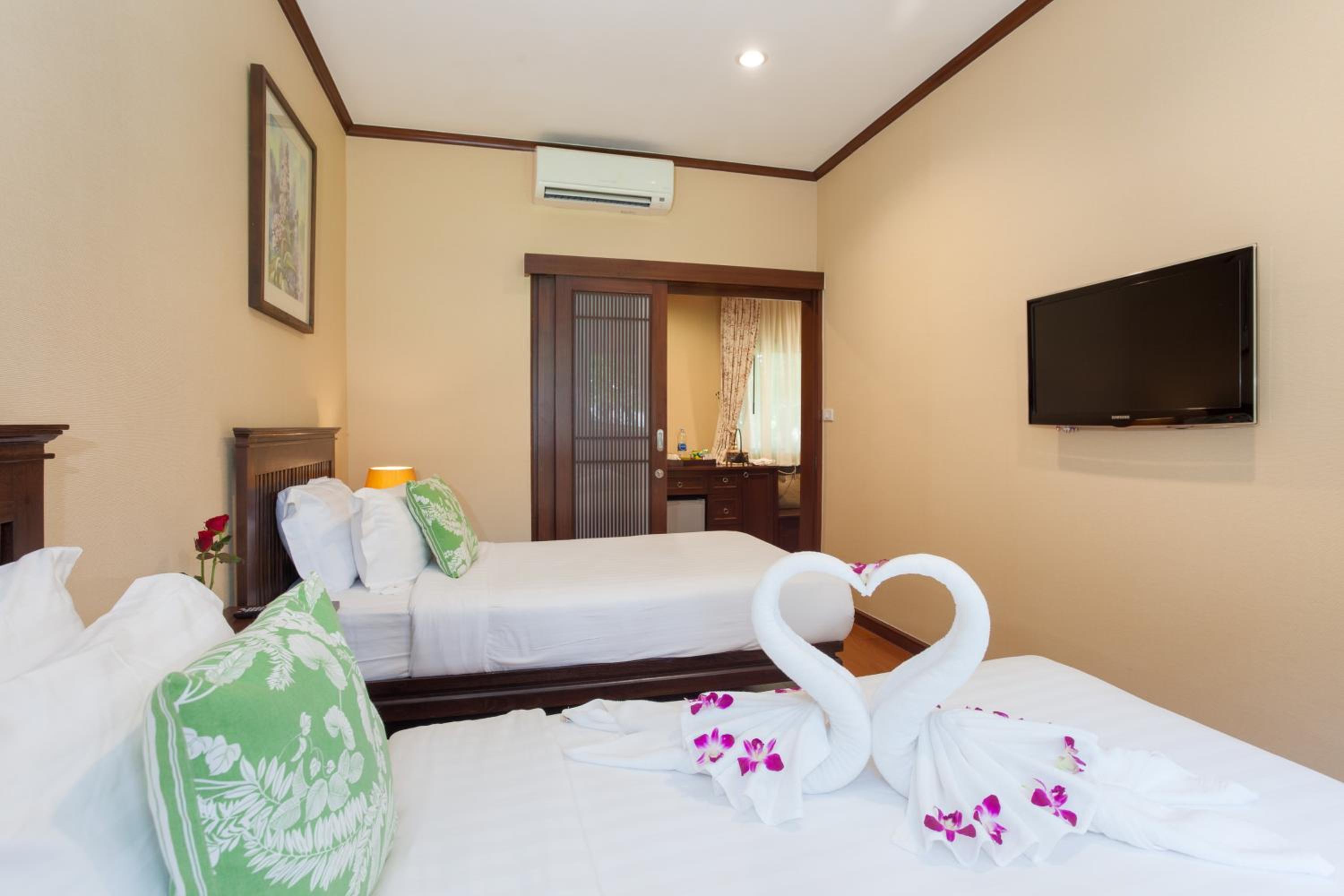 Suite One Bedroom Twin with Garden view photo 2