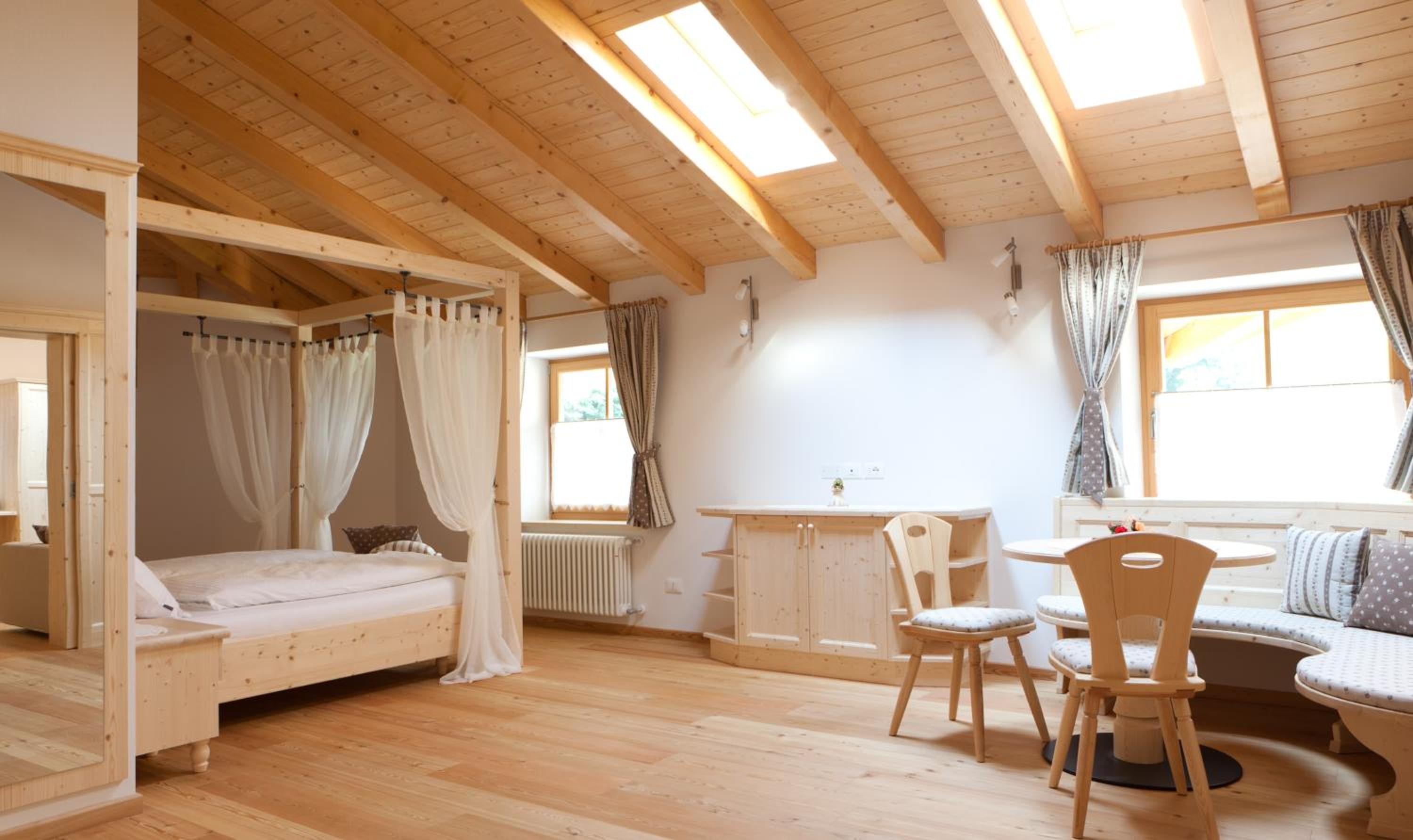 Suite photo 1