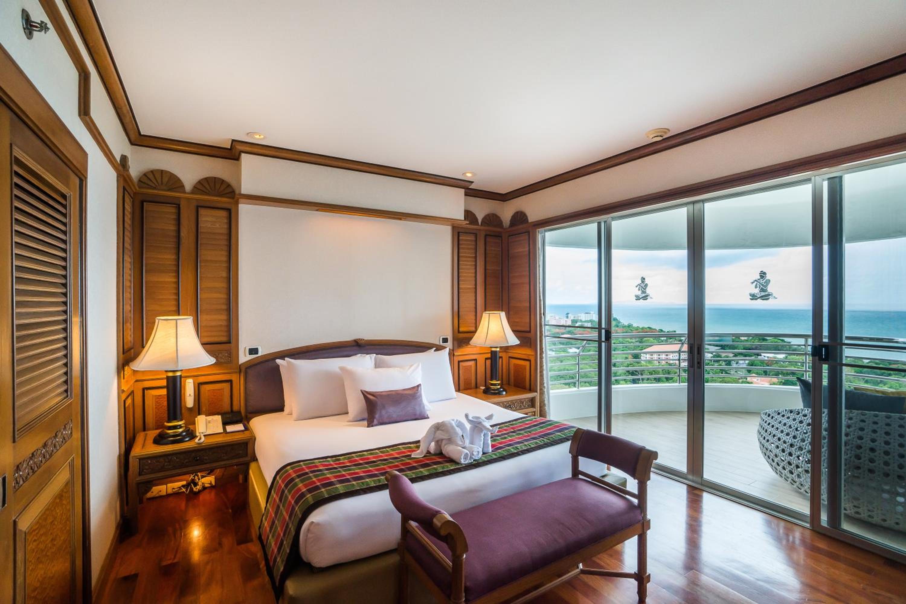Regency Suite (2 bedrooms)