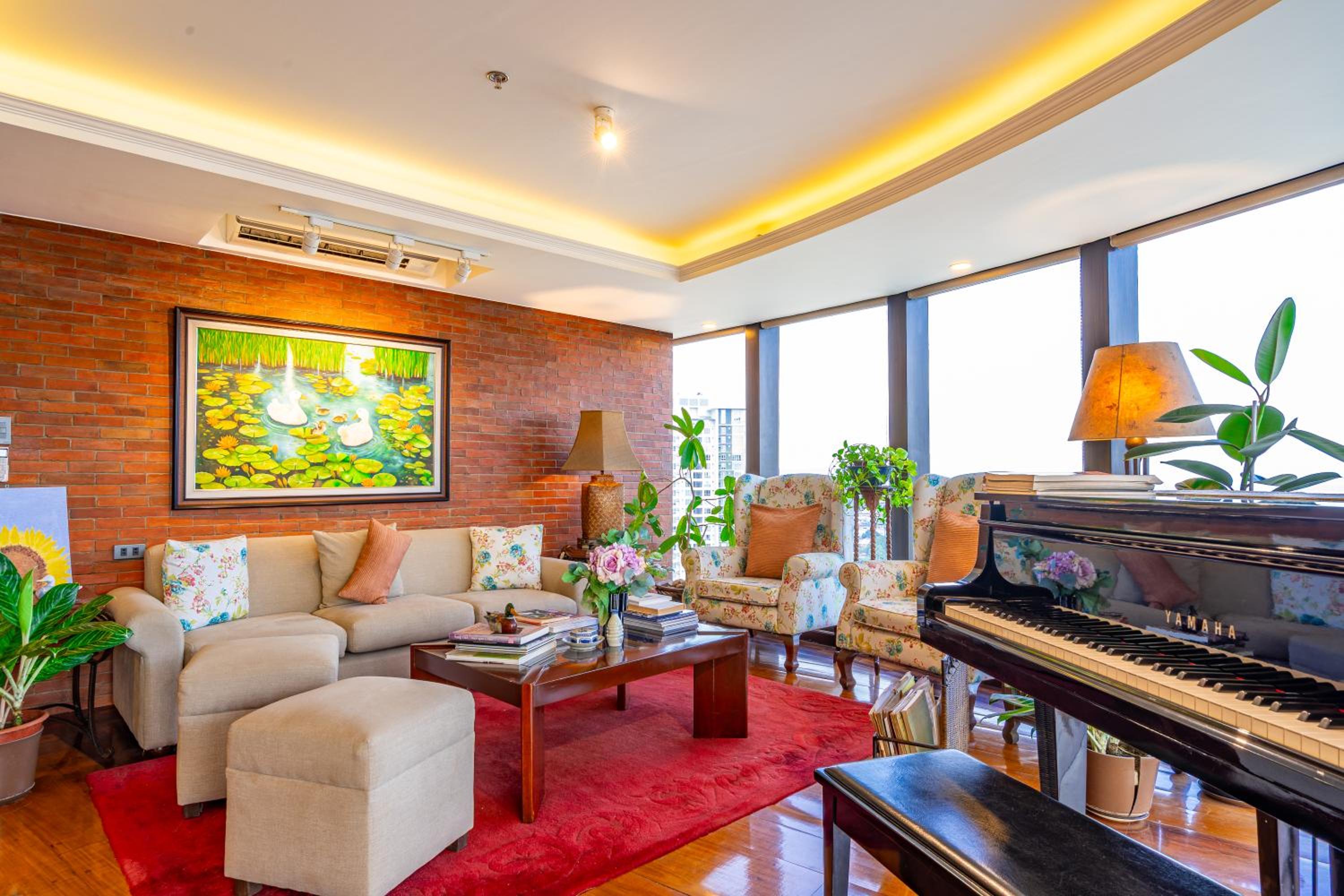 Two-Bedroom Deluxe Apartment with Ocean View