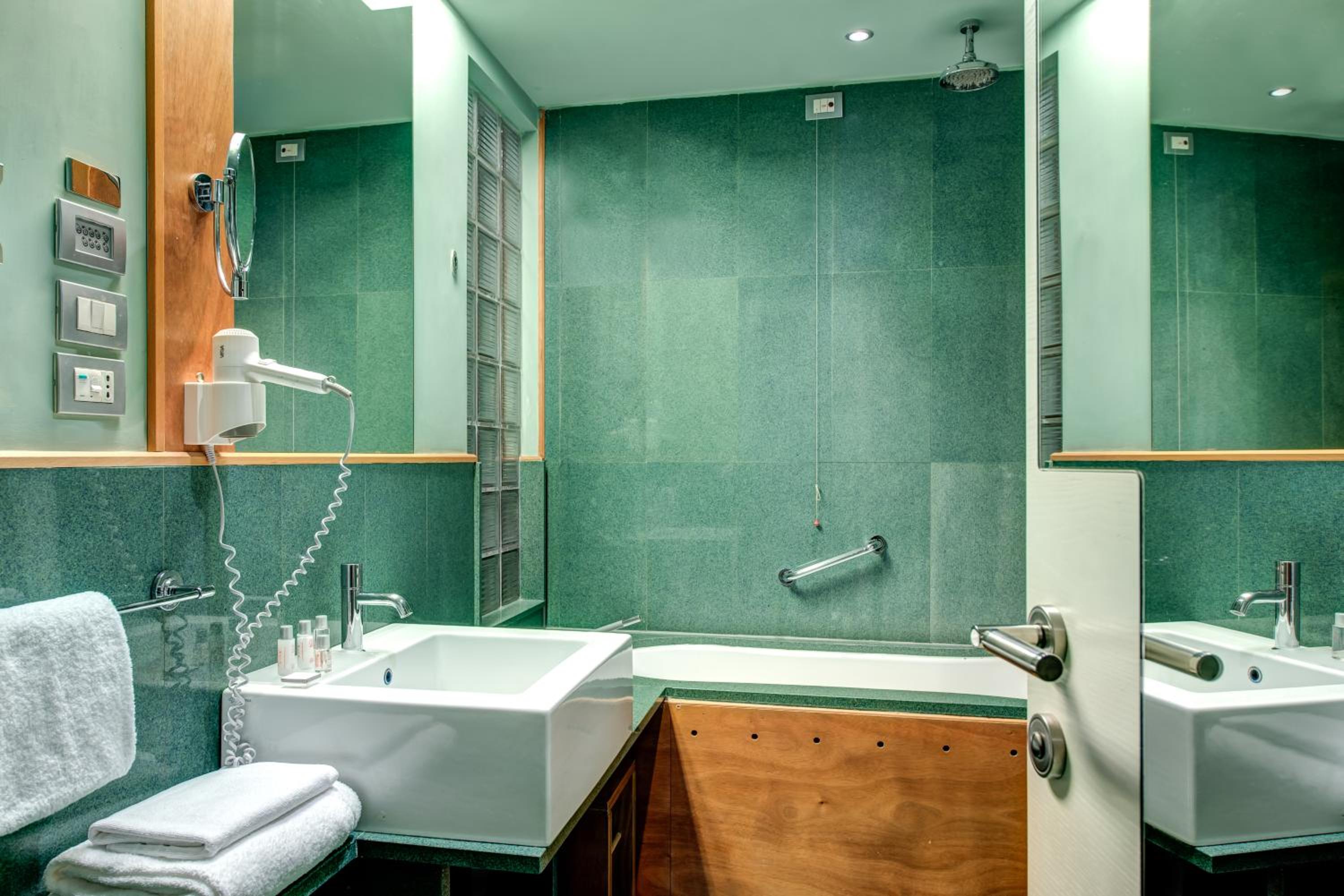 Triple Room - Photo 2