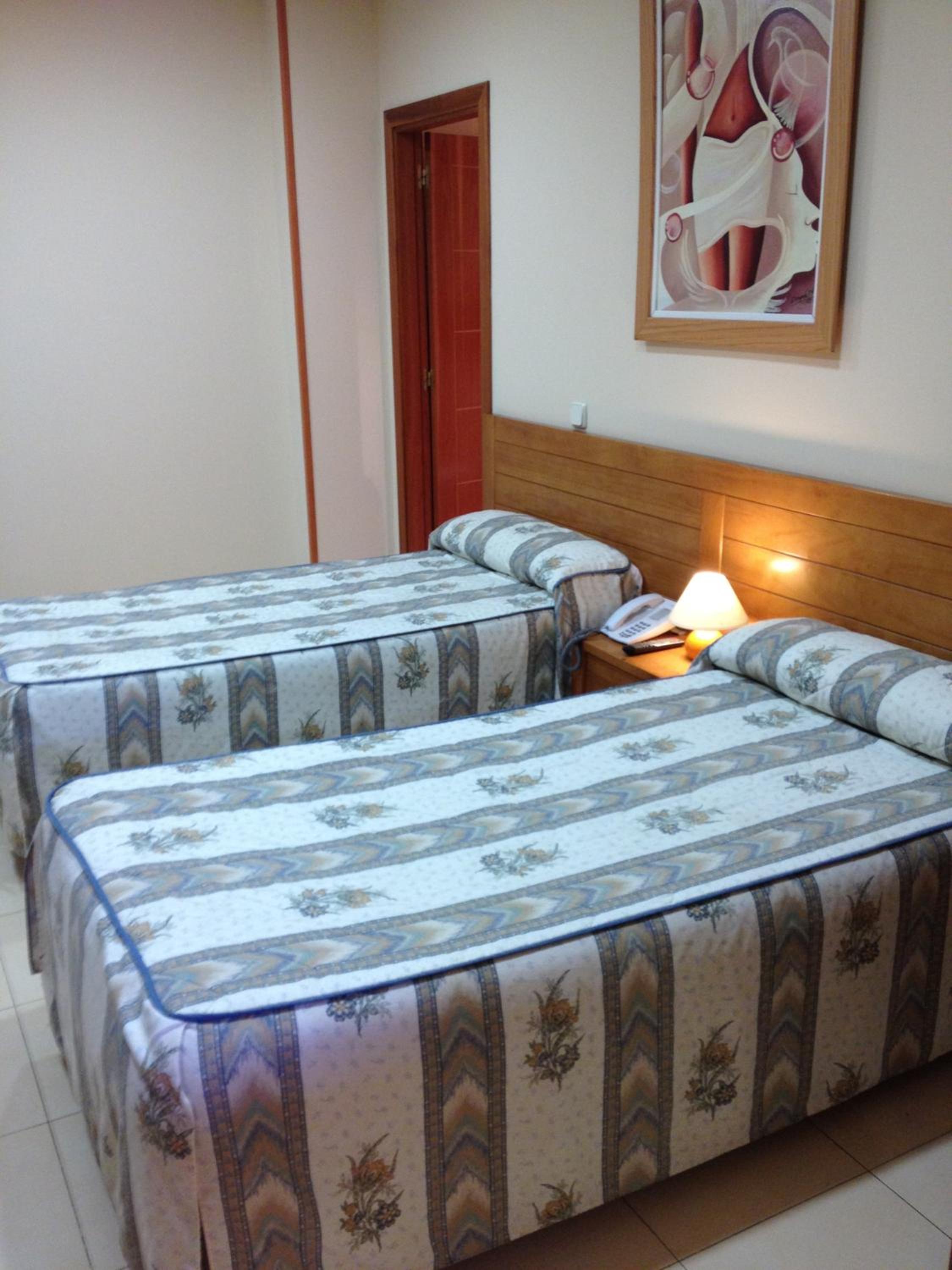Habitación Doble con Baño Privado
